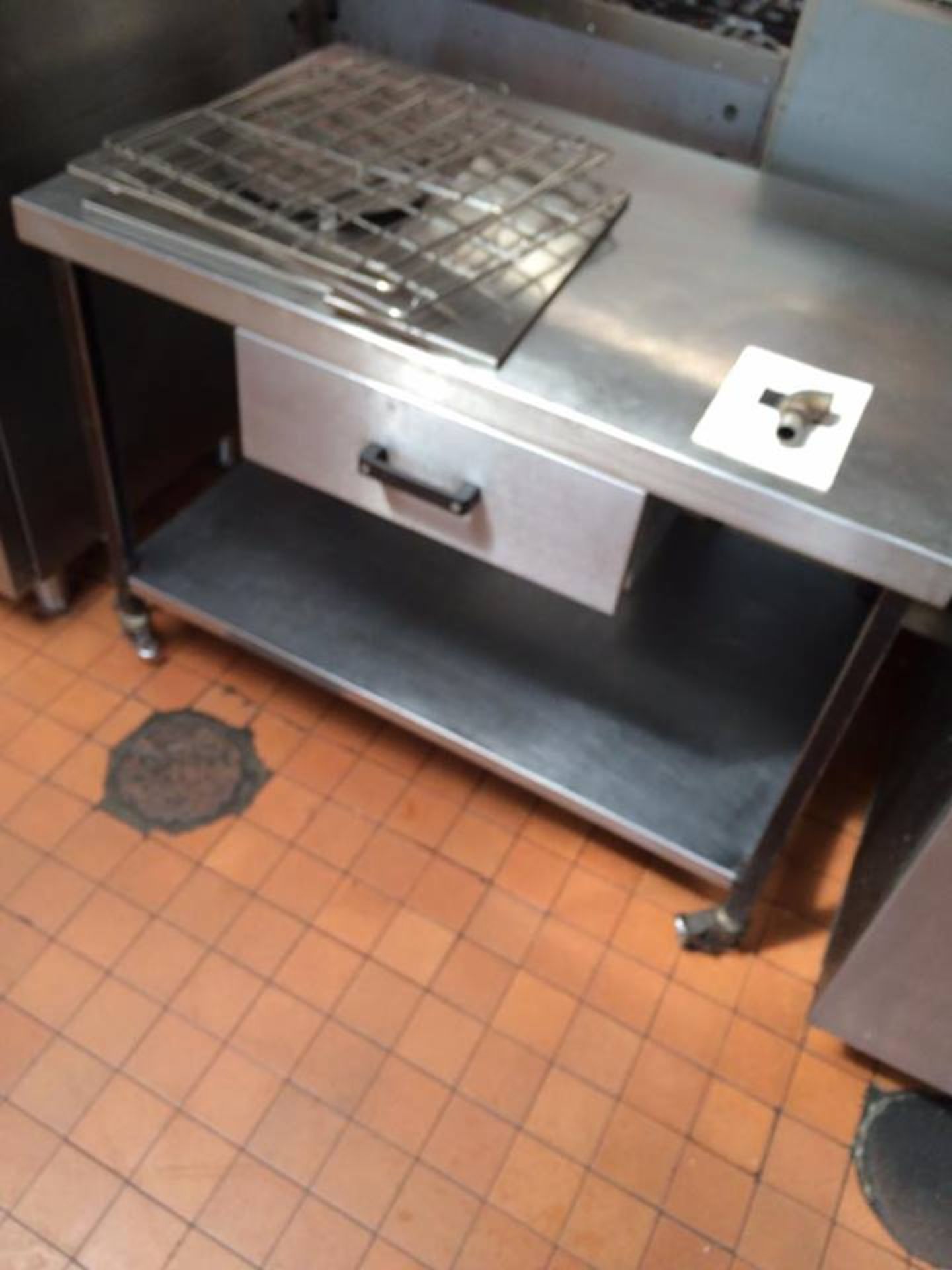 Large Kitchen Unit On Wheels With Draw PLEASE READ LOT 0 AS THE IMPORTANT INFORMATION DIFFERS FROM