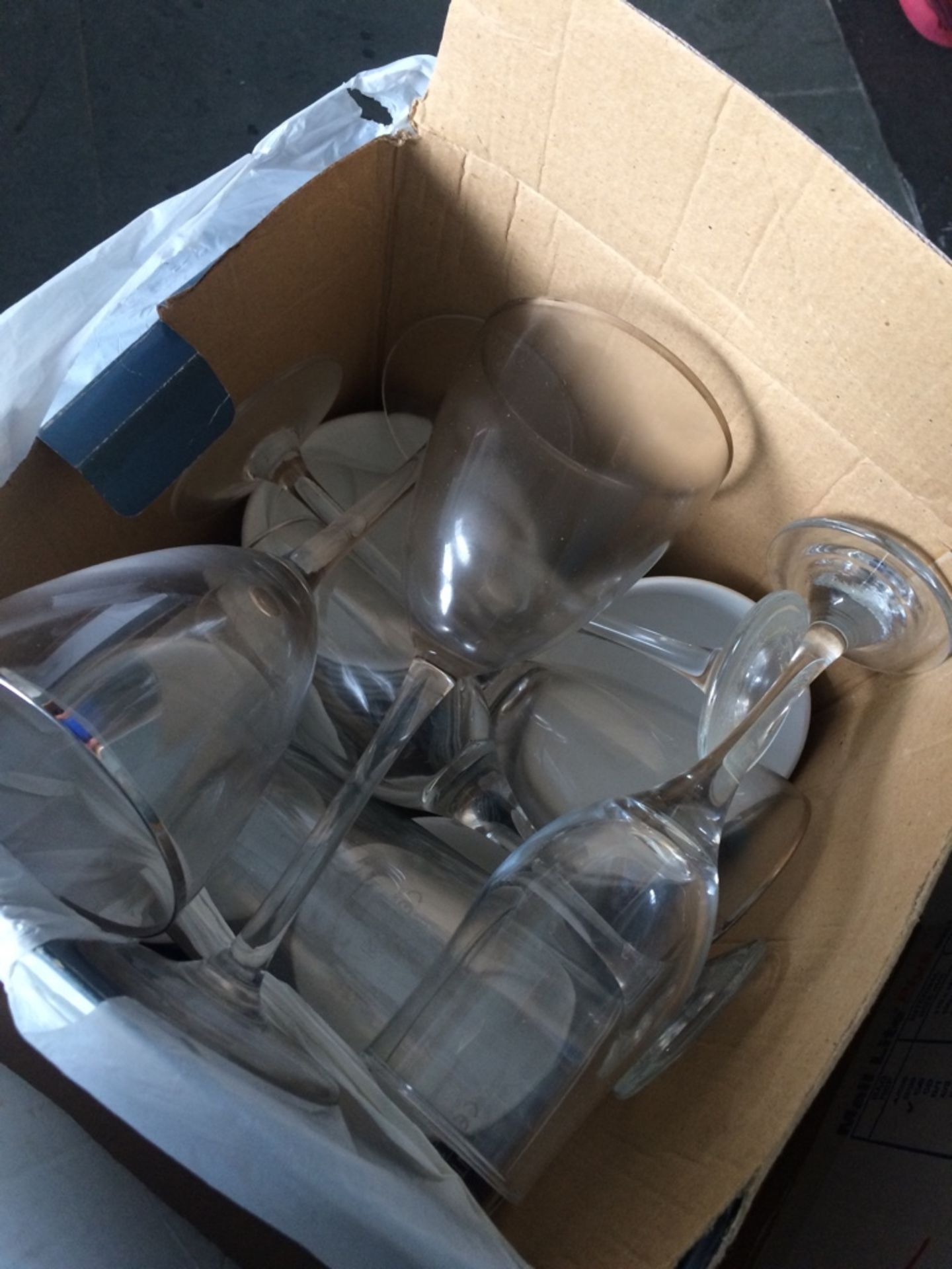 Job Lot Glasses And Small Bowls PLEASE READ LOT 0 AS THE IMPORTANT INFORMATION DIFFERS FROM OUR