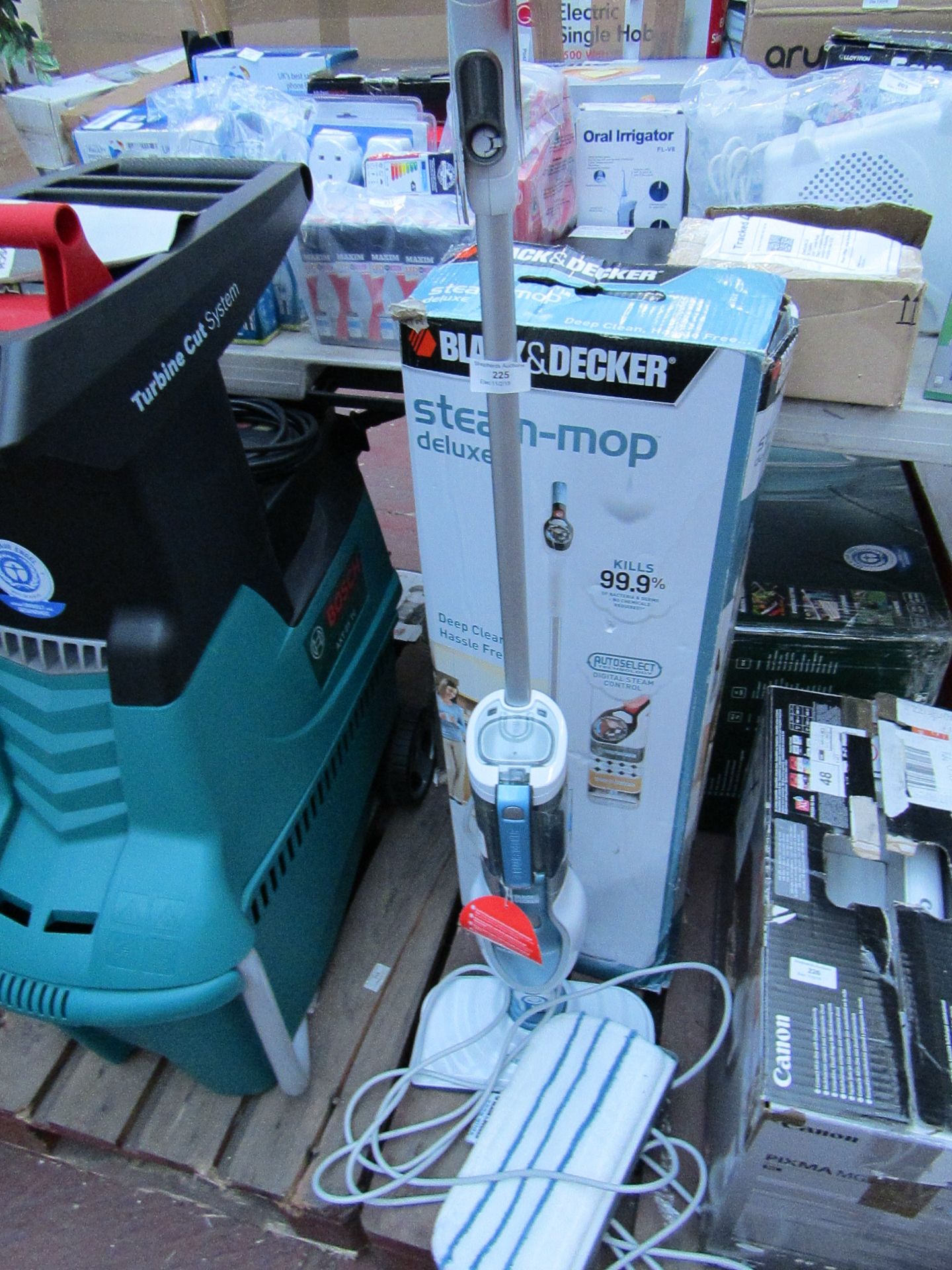 Black & Decker steam-mop deluxe, untested but complete and still has tag on it, boxed.