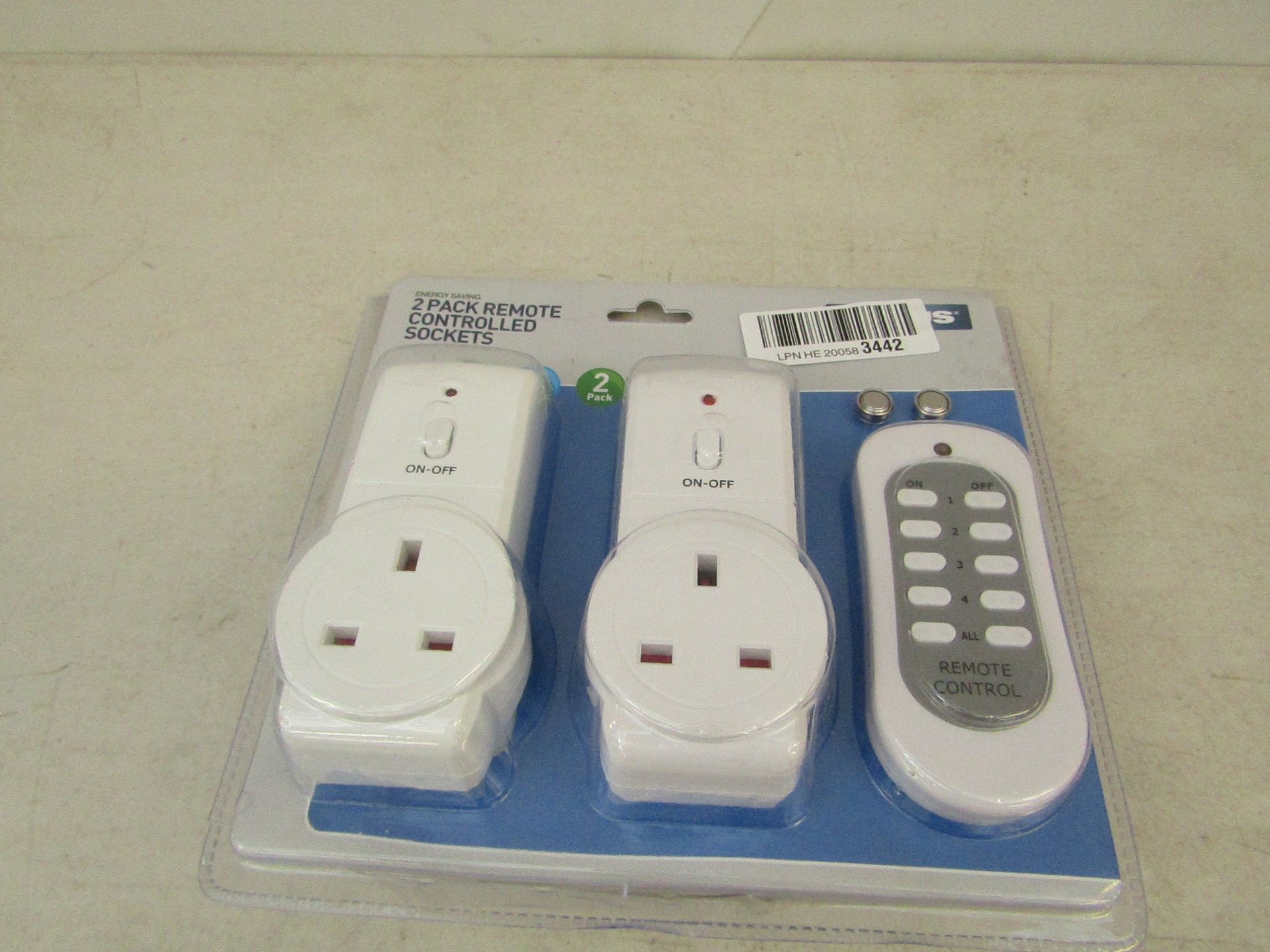 Status 2 pack remote controlled sockets. New in packaging.