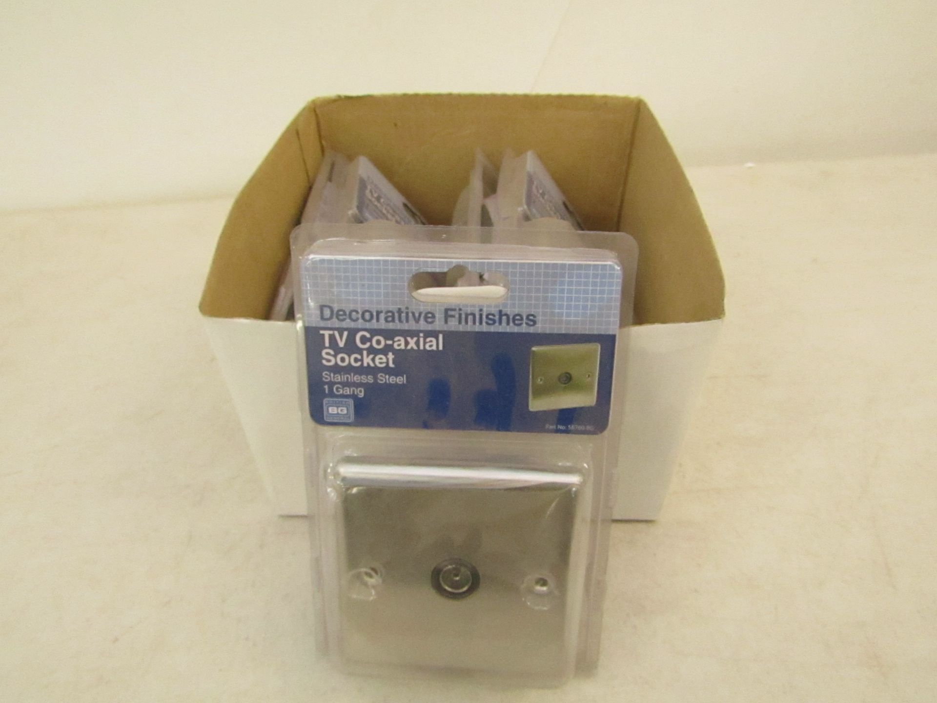 Box of 5x Reflex chrome co-axial 1-gang+sockets, new in packaging.