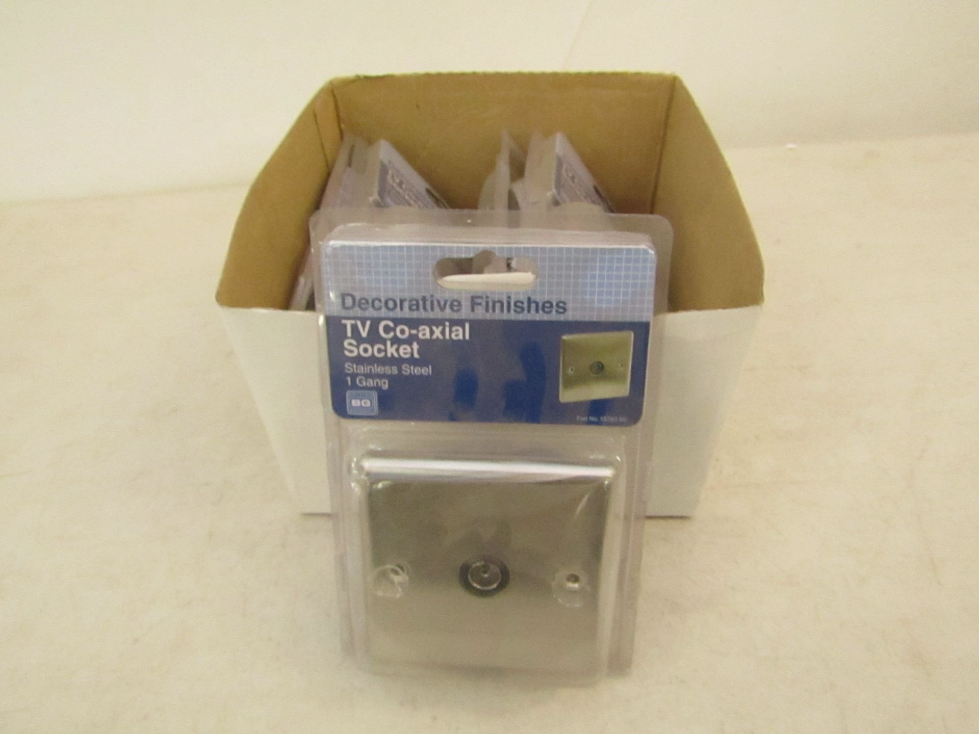 Box of 5x Reflex chrome co-axial 1-gang+sockets, new in packaging.
