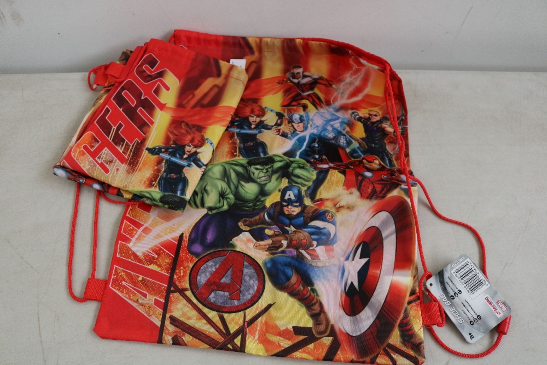 2x Marvel Avengers drawstring bags, new.