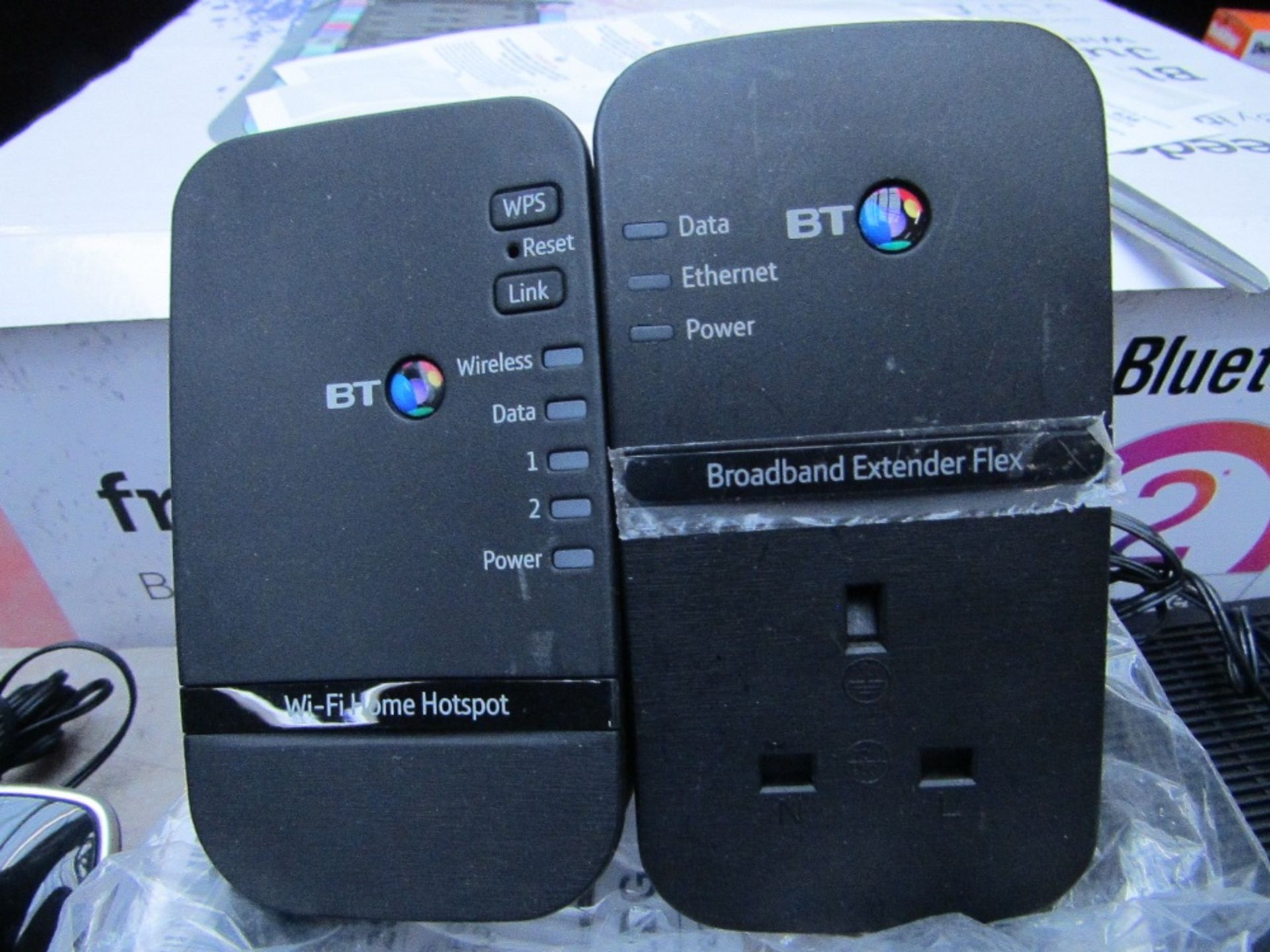 2x Items being: - BT wi-fi hotspots - Broadband extender flex Both unchecked.