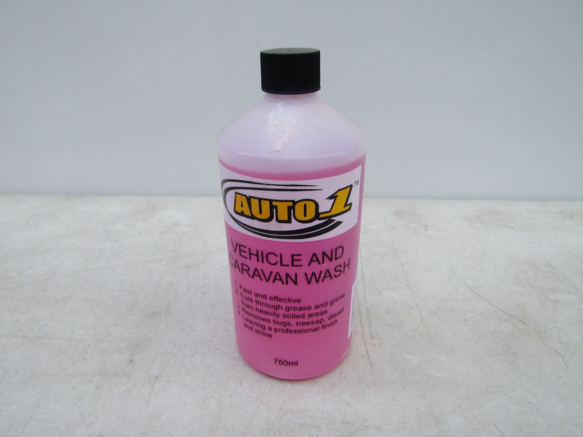 Auto 1 750ml vehicle and caravan wash, new