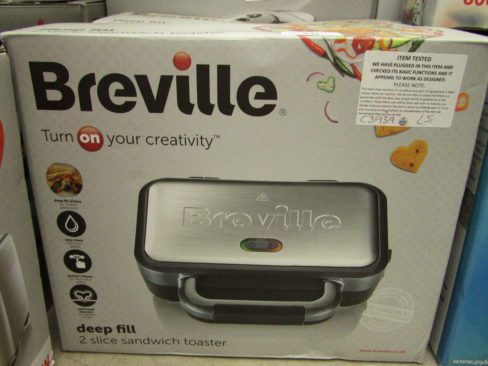 Breville deep fill 2 slice sandwich toaster. Tested working & boxed.