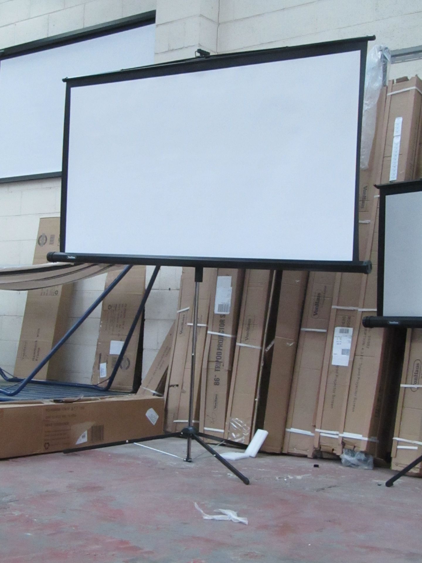 86" Tri-pod projector screen (4-3). Boxed. Please note by Bidding on this item you agree to the - Image 2 of 2