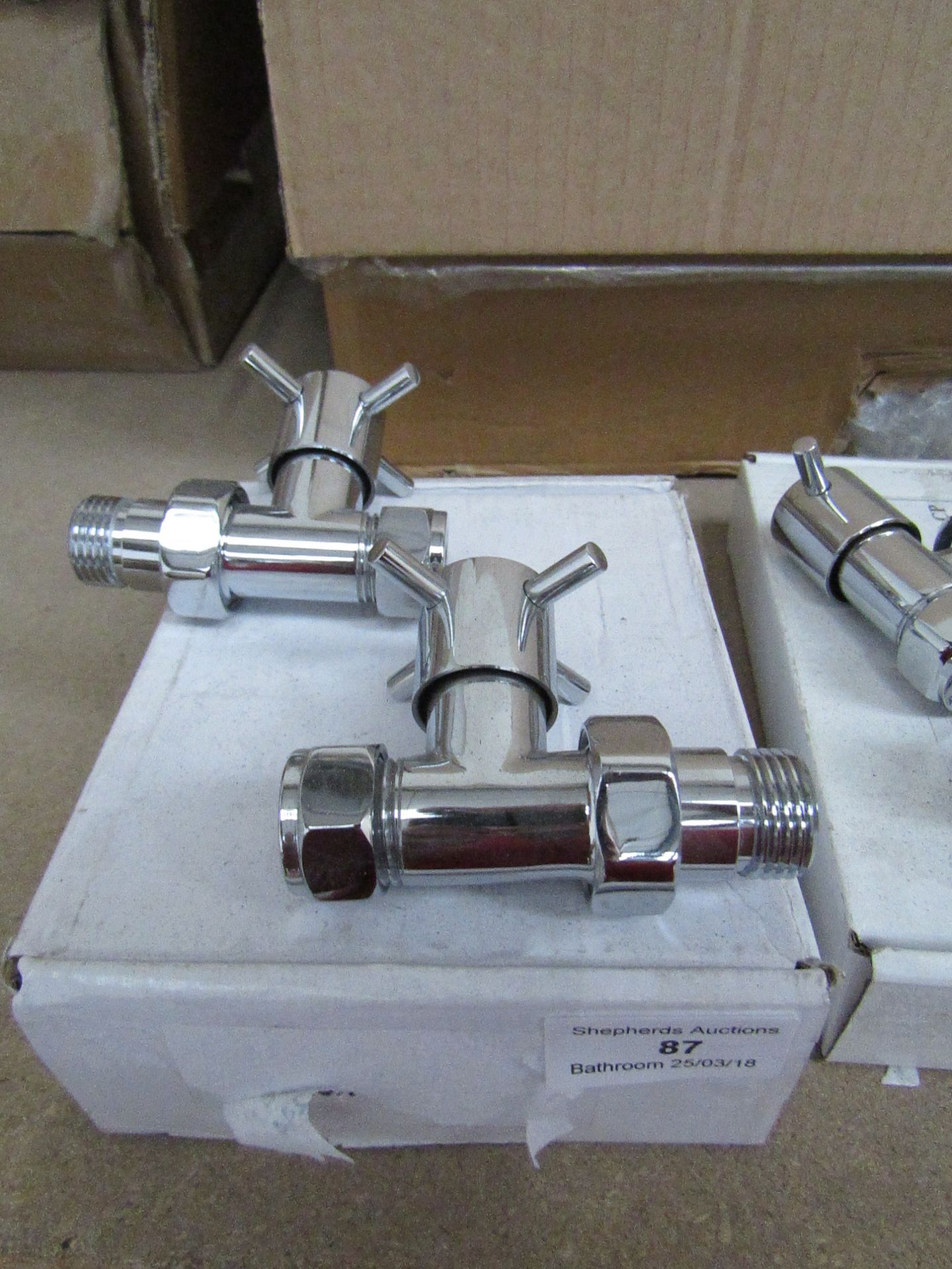 Triangle radiator valves, see picture for design. New and boxed.