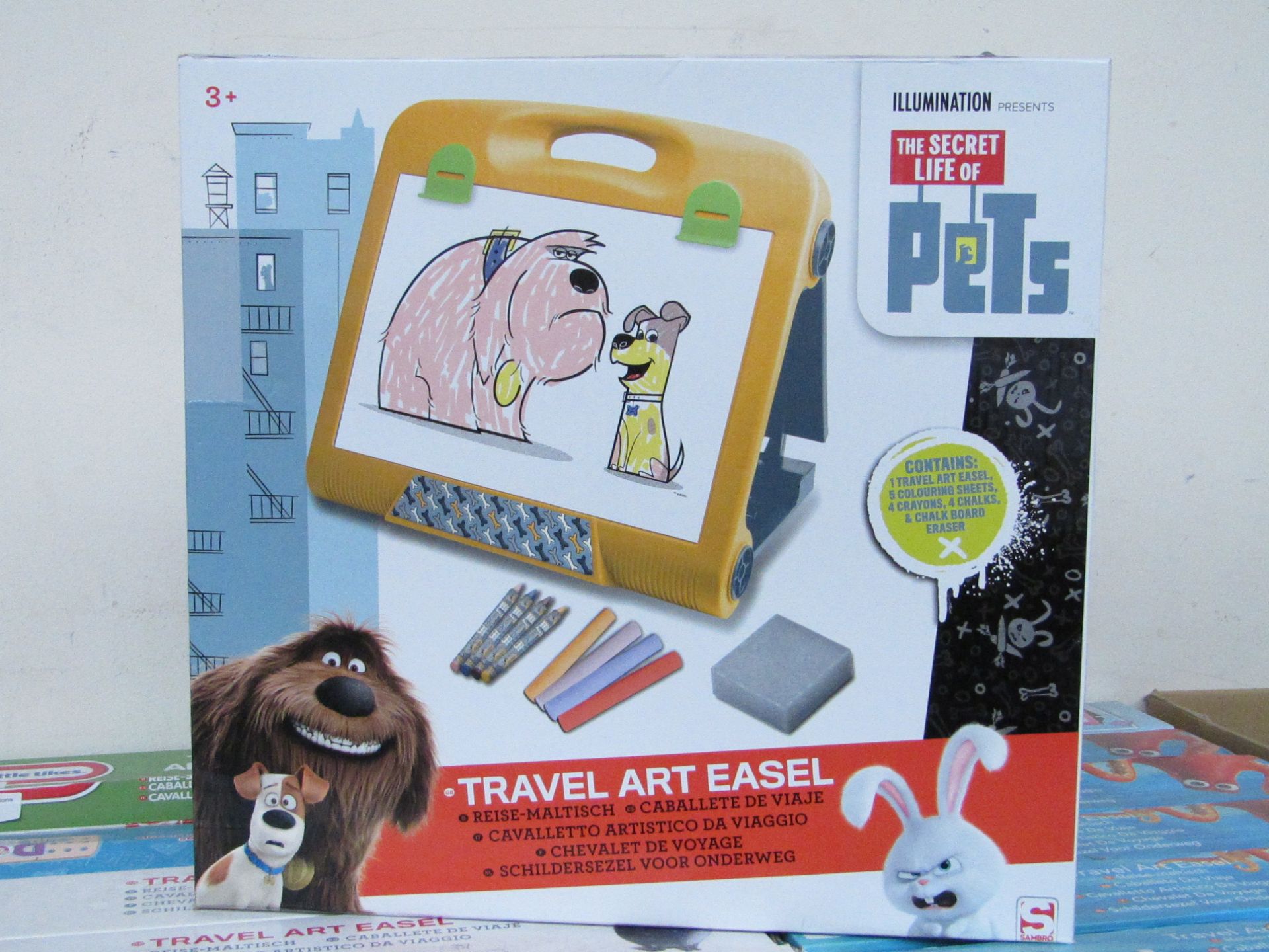 Travel art easel, new and boxed.   *See picture for brand and design*