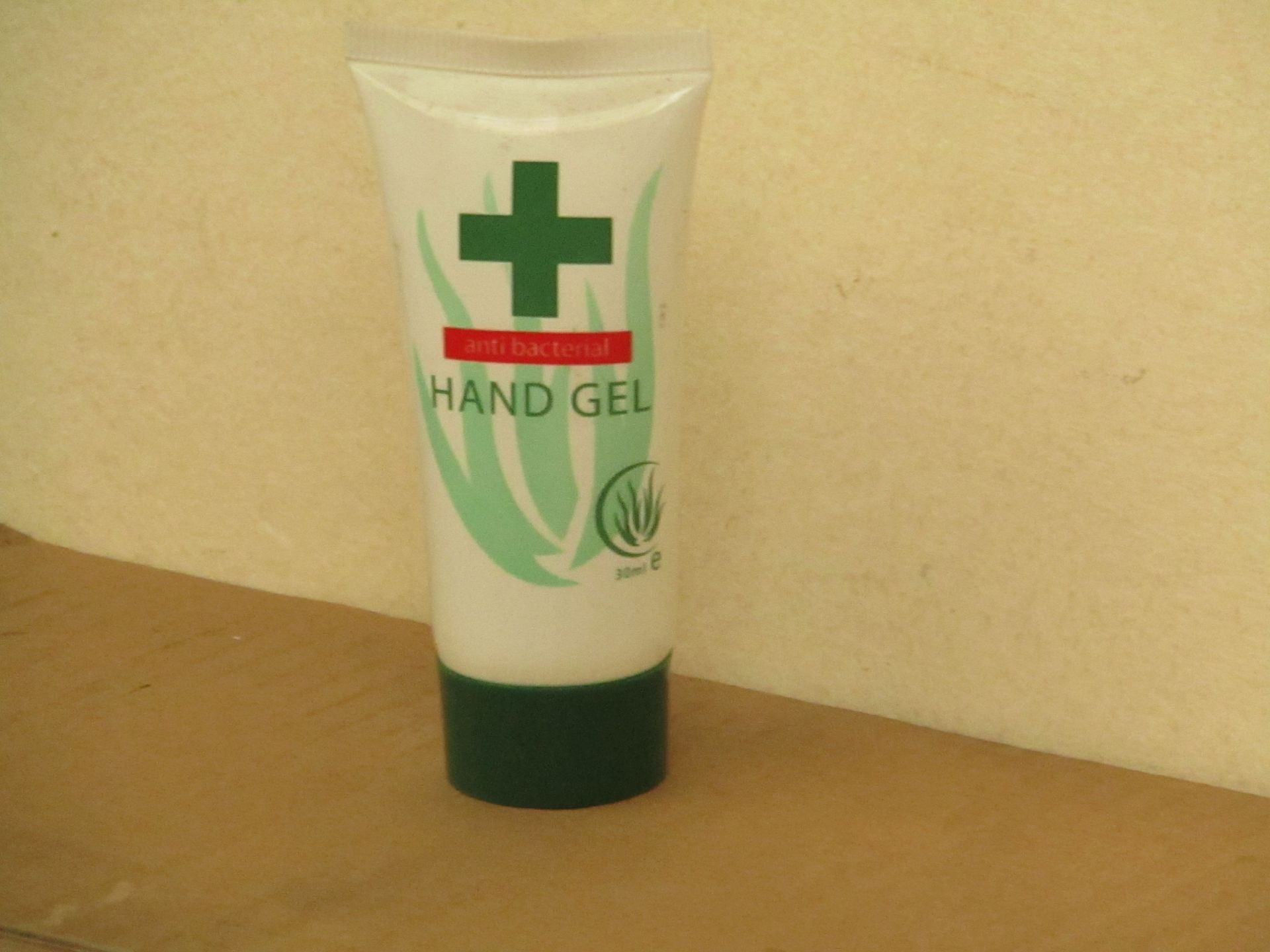 100 x 30ml anti bacterial hand gel tubes, new and boxed.