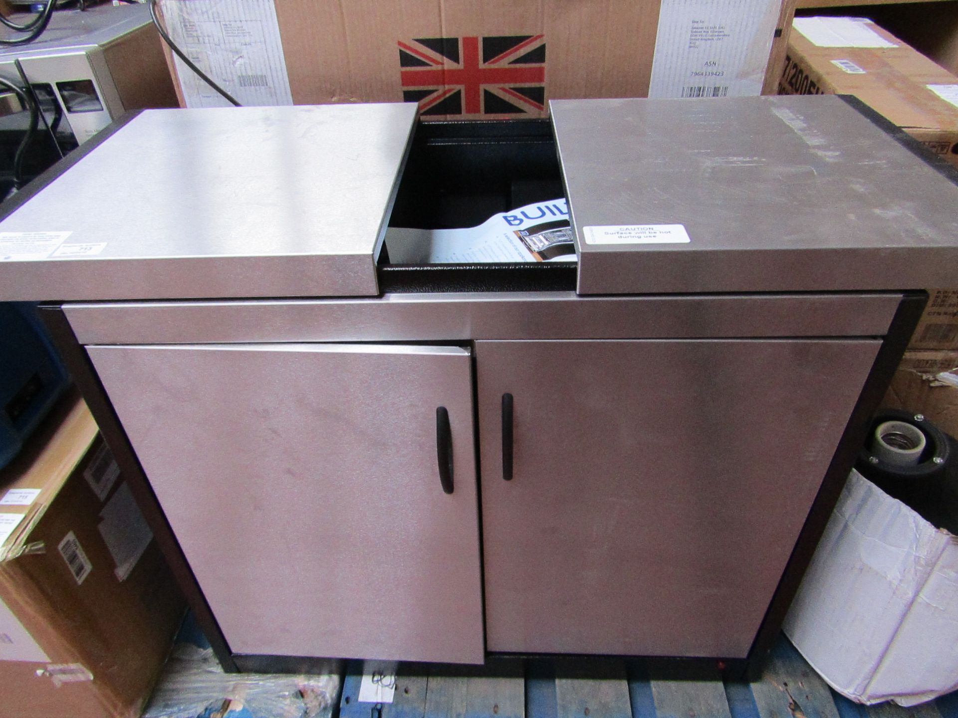 Hostess trolley, electrically heated food server with castors, 2 internal heated shelves and top