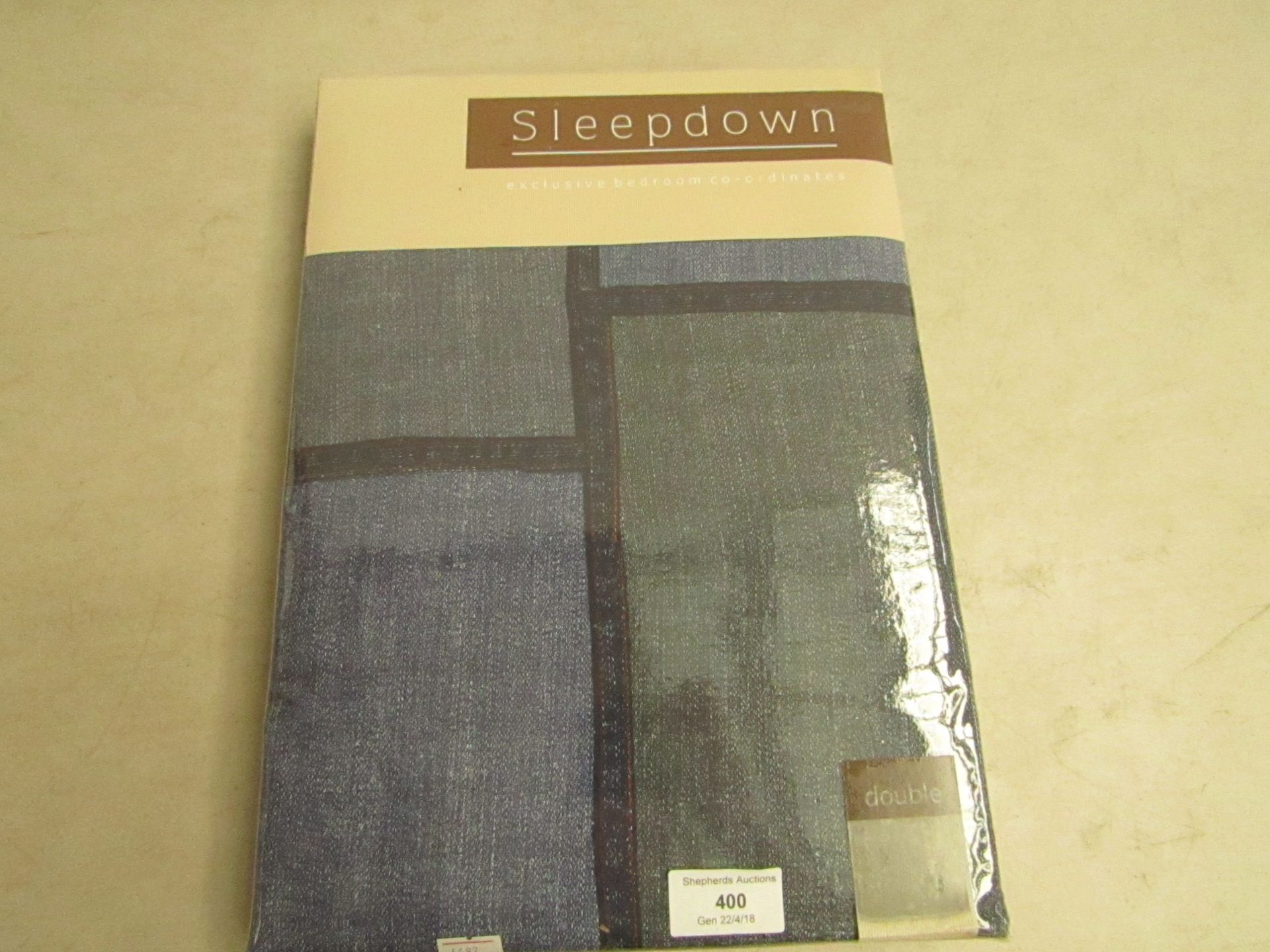 Sleepdown double duvet cover with 2x pillowcases, brand new and packaged. Please see picture for