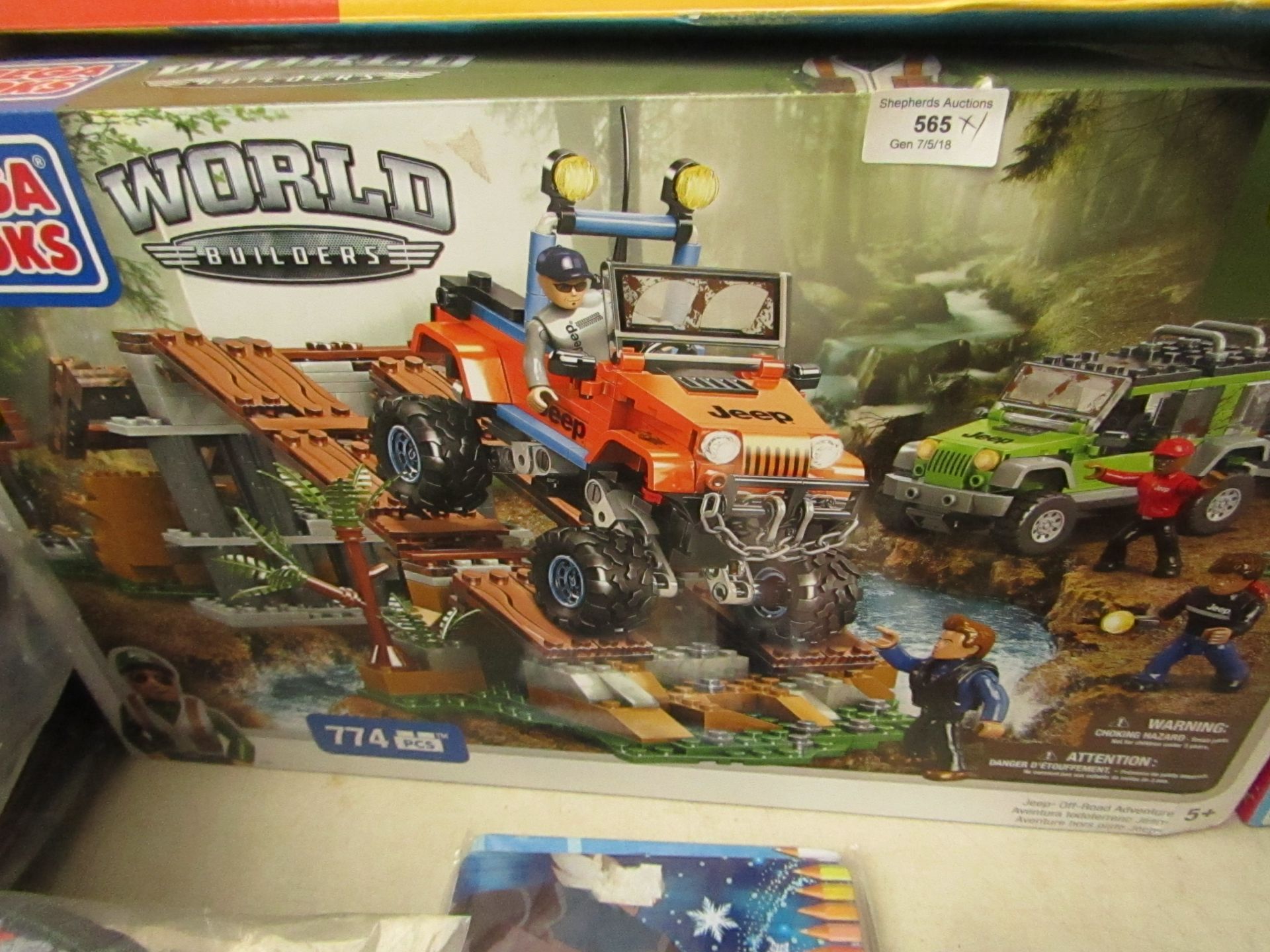 Mega Bloks Jeep world builders set, new and boxed.