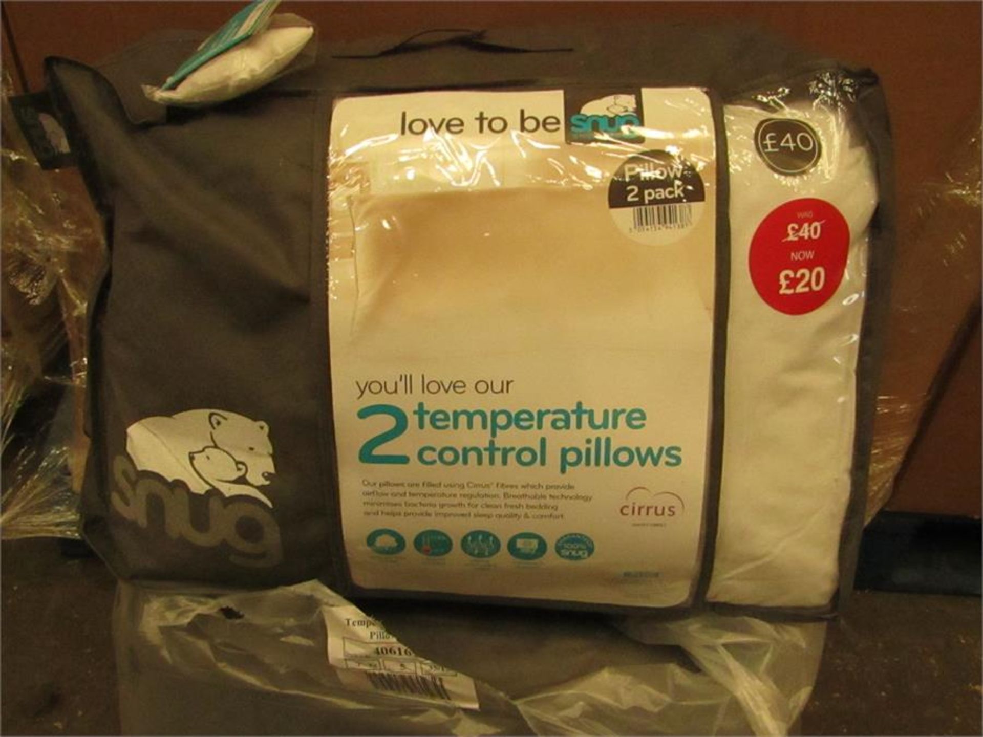 Bundle of 5x packs of 2 Snug temperature control pillows, new.