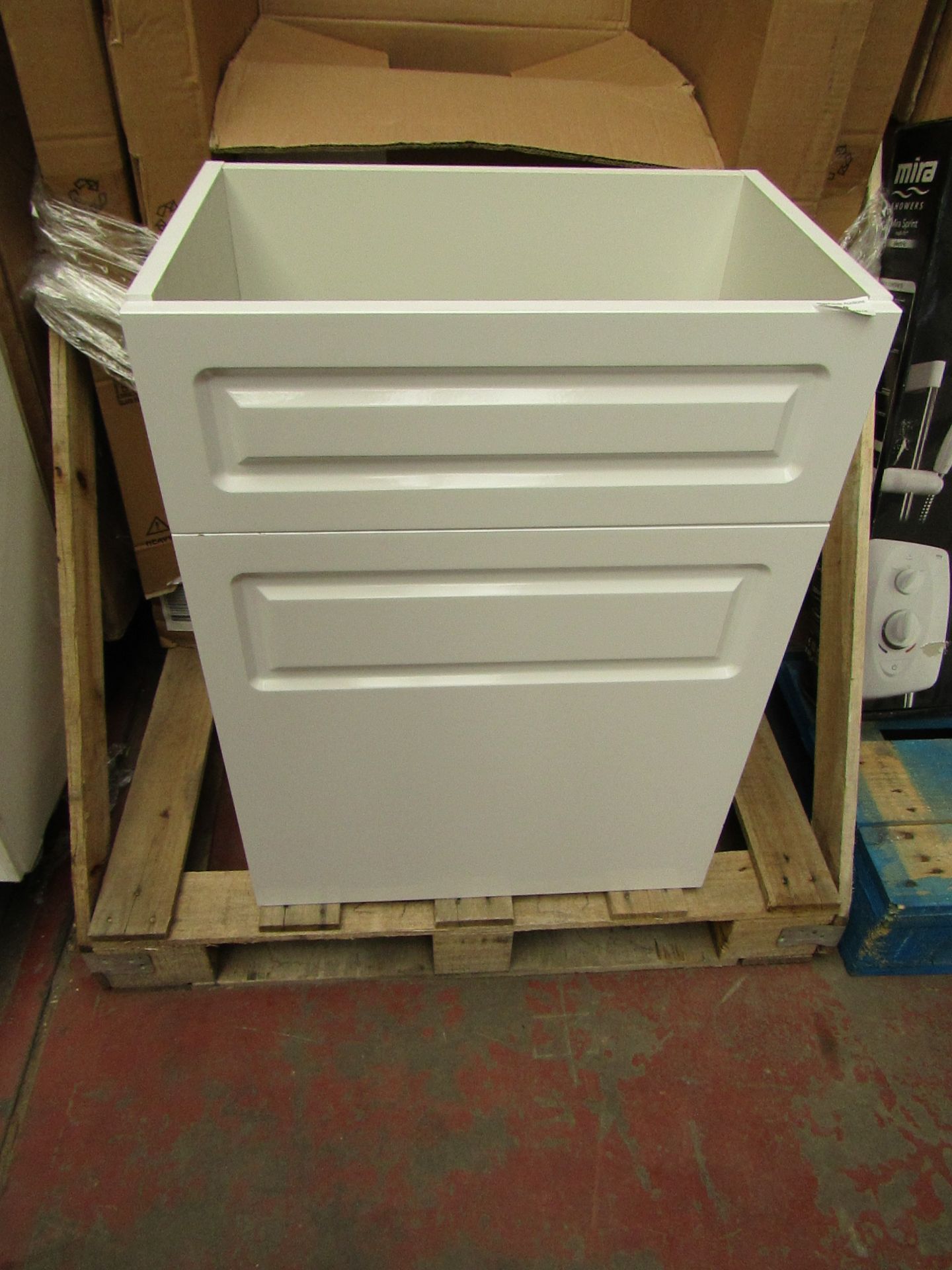 Florance Back to wall white Toilet Unit, with box