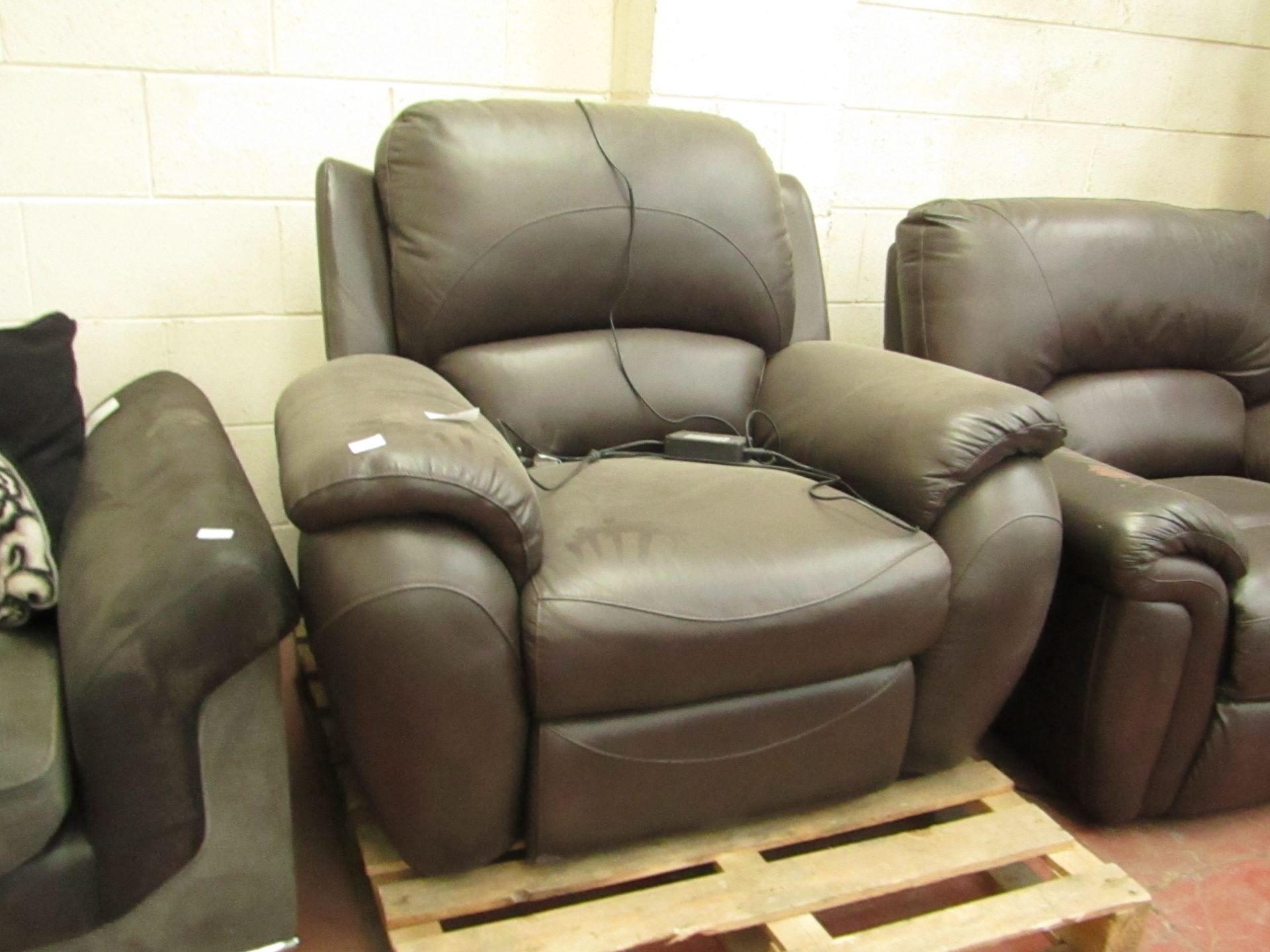 La-Z-Boy Electric reclining armchair, tested working