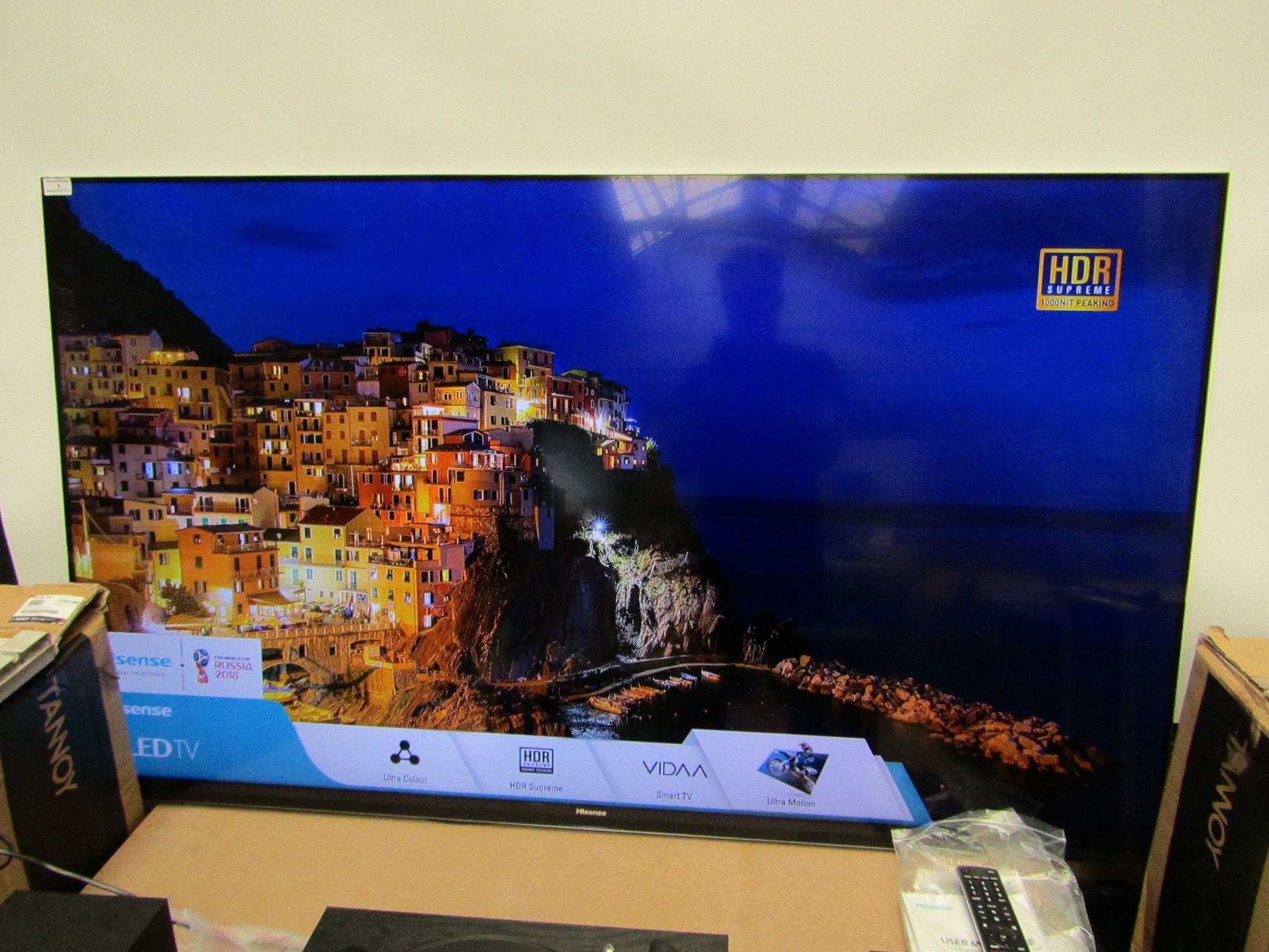 Hisense 65NU8700, 65" 4K, Ultra HD, HDR smart ULED TV with freeview play, Tv is fully tested working