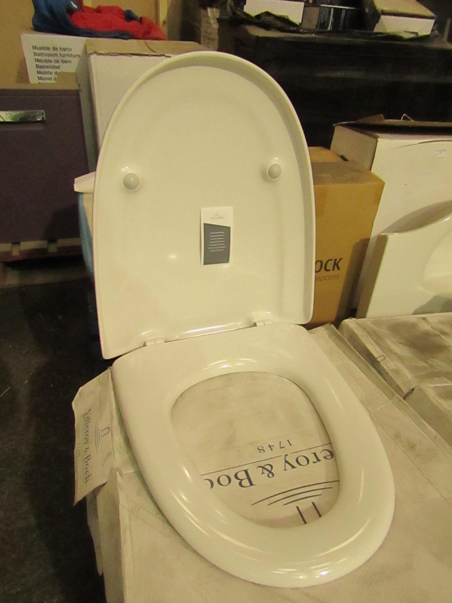 Villeroy and Boch toilet seat with cover, brand new and boxed.