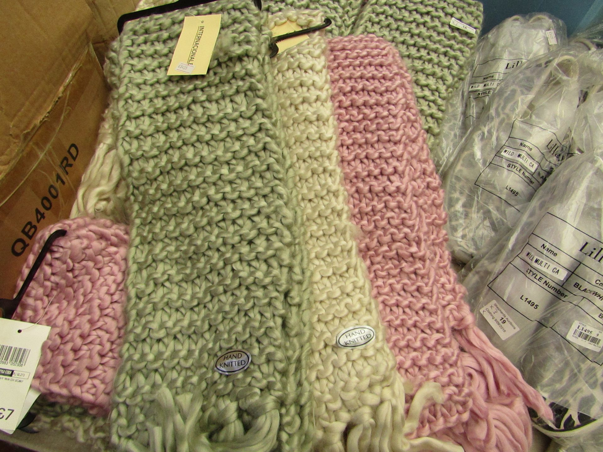 3 X Internacionale Ladies Pearl-Knit Scarves,all new with tags