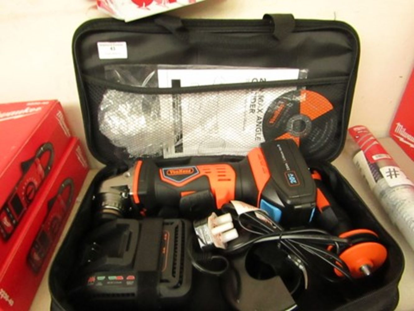 Tool Auction Containing; Subwoofer Car Speakers, Milwaukee Tools, Packs of Fixings, Streetwize Accessories and Much More!