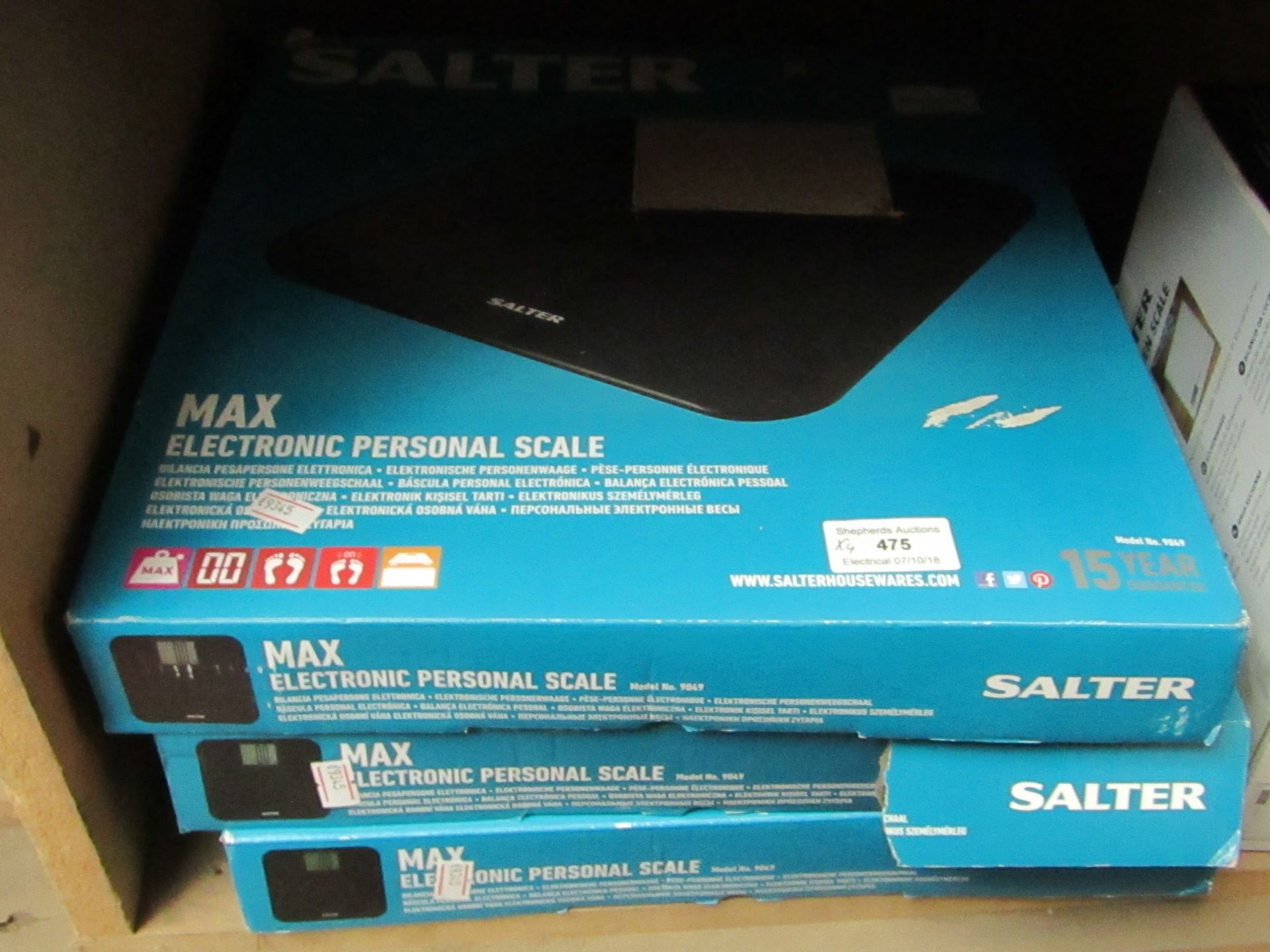 4x Salter Scales 3 being bathroom and 1 being Kitchen, all unchecked and boxed