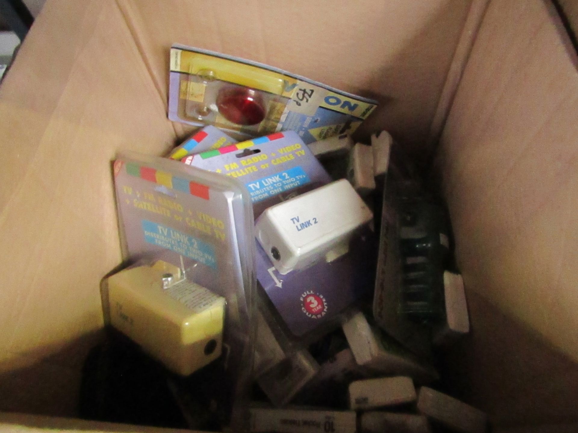 Box of approx 15 mixed items including TV links, Tissues and more