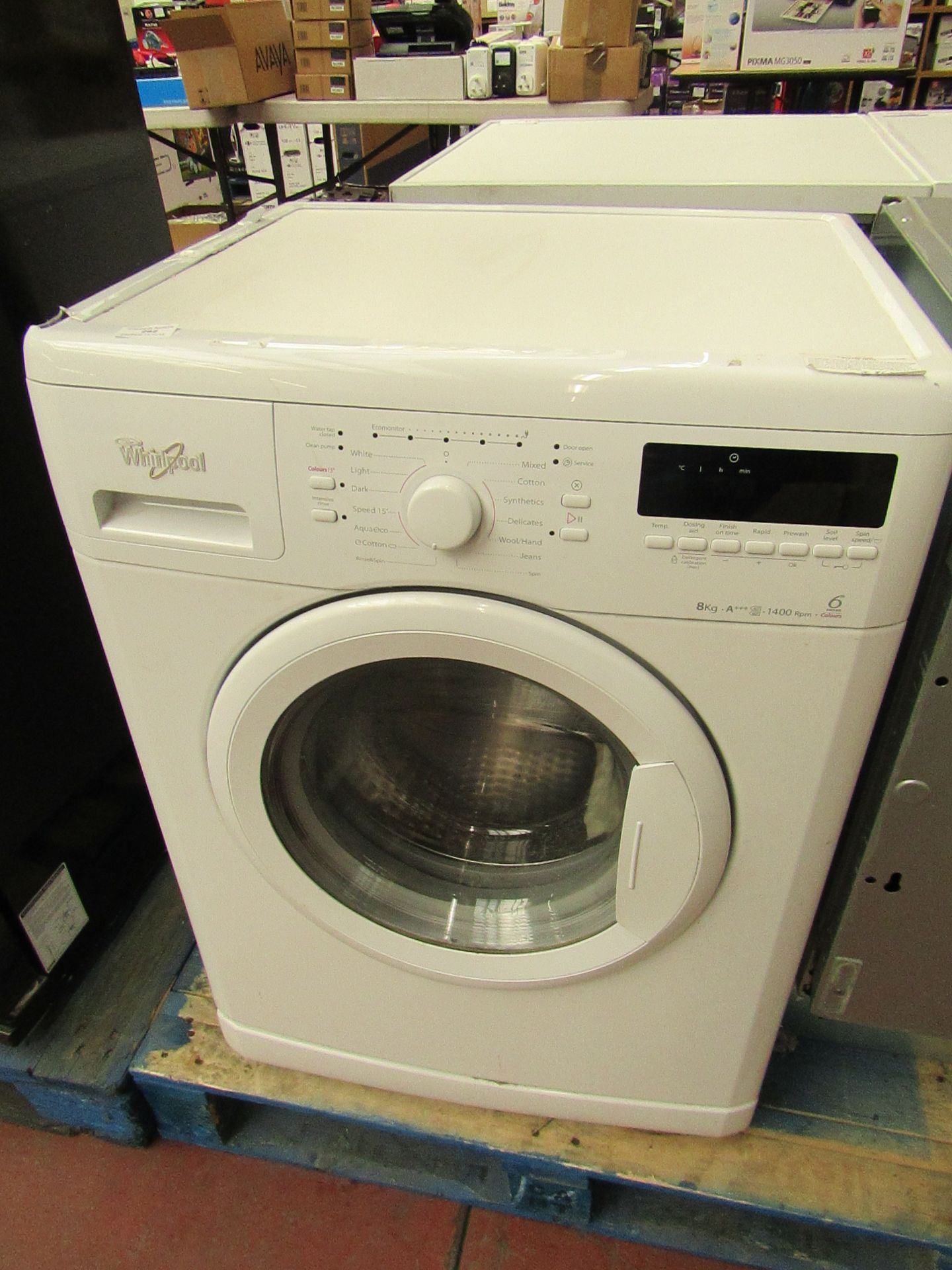 Whirlpool 6th Sense colours 8Kg washing machine, Powers on and Spins