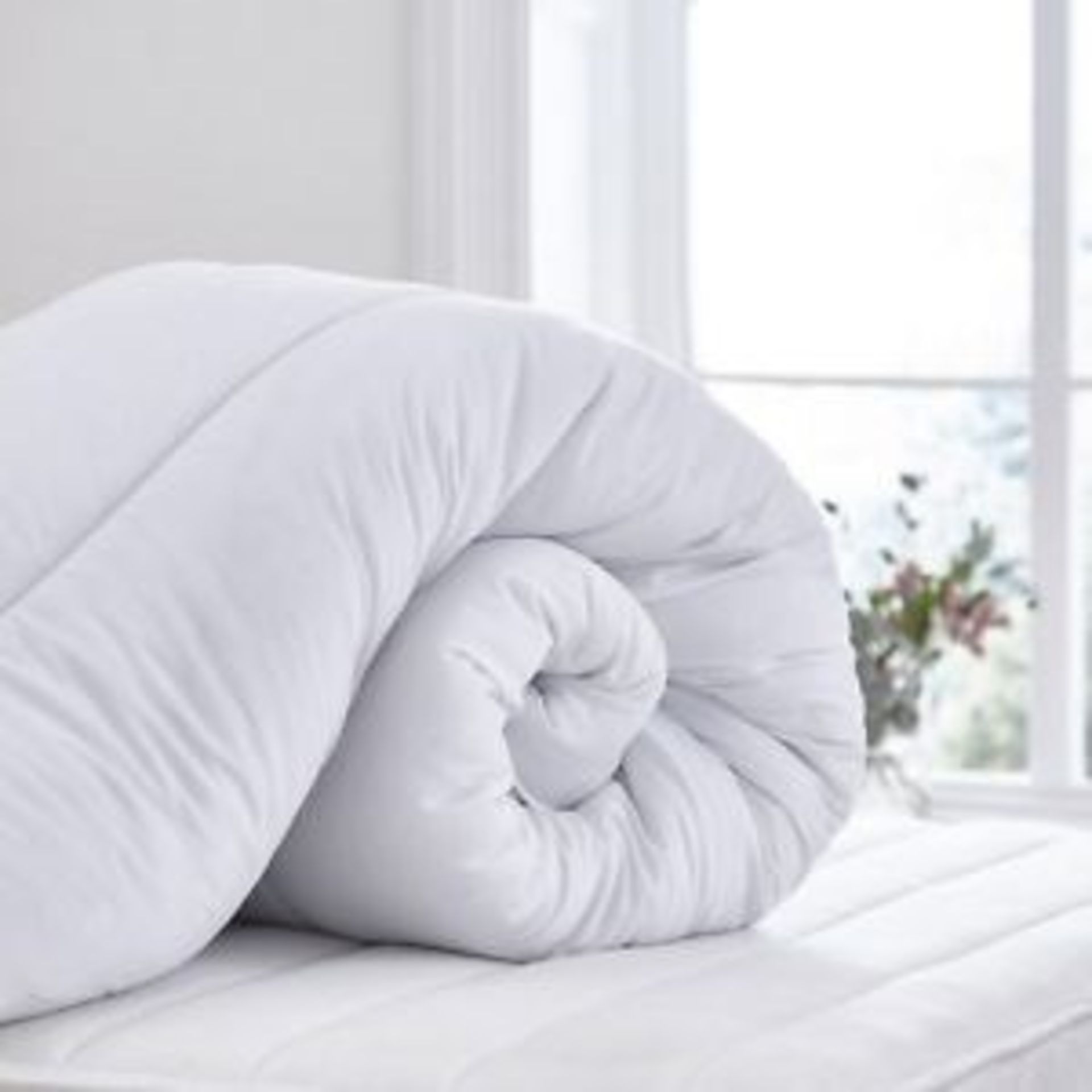 32x Silentnight Supersoft duvet, kingsize, 10.5 Tog, all brand new and packaged. Each RRP £24.99