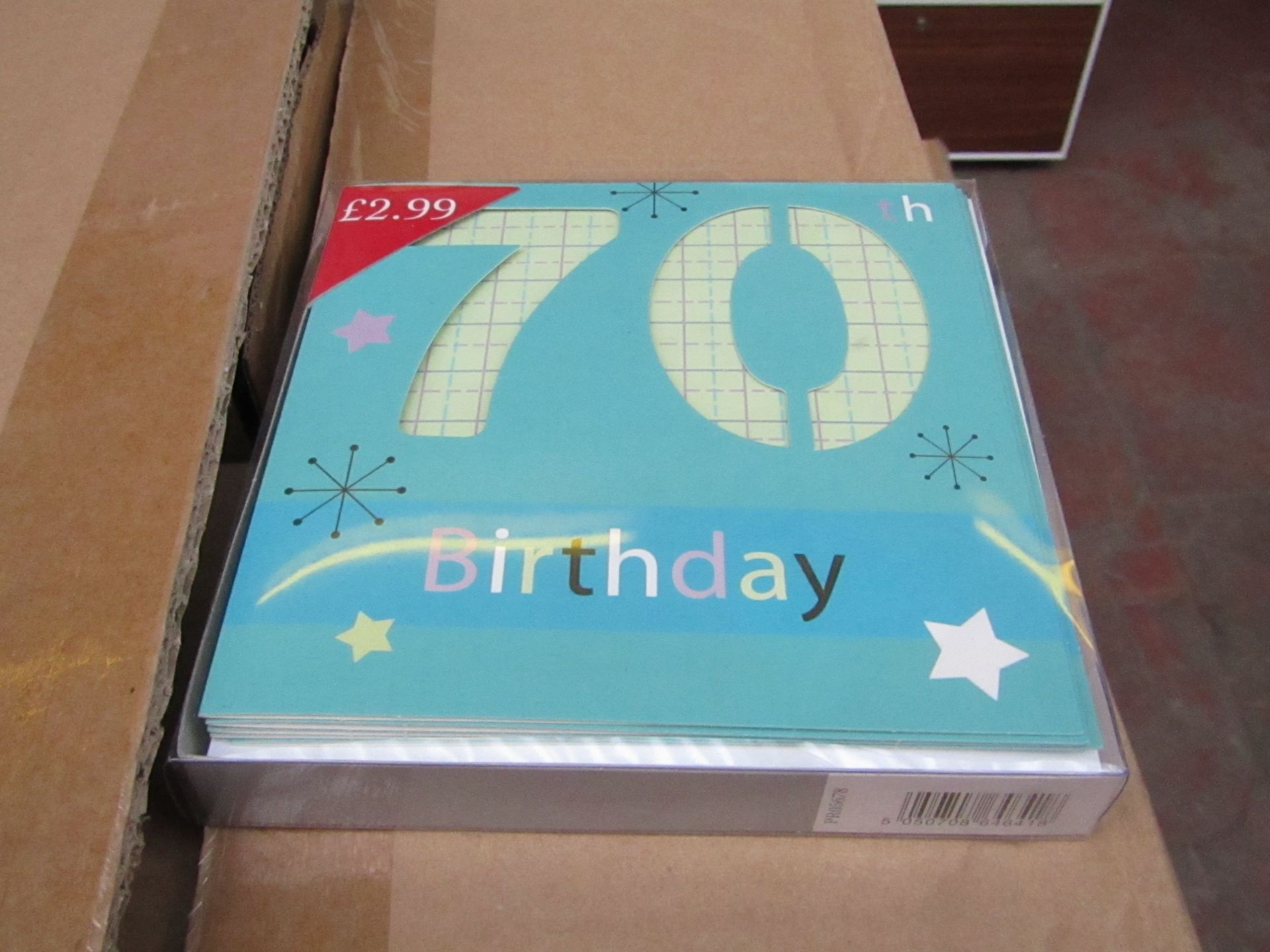 Box of approx 72x packs of 5x '70th birthday' cards with envelopes, all new