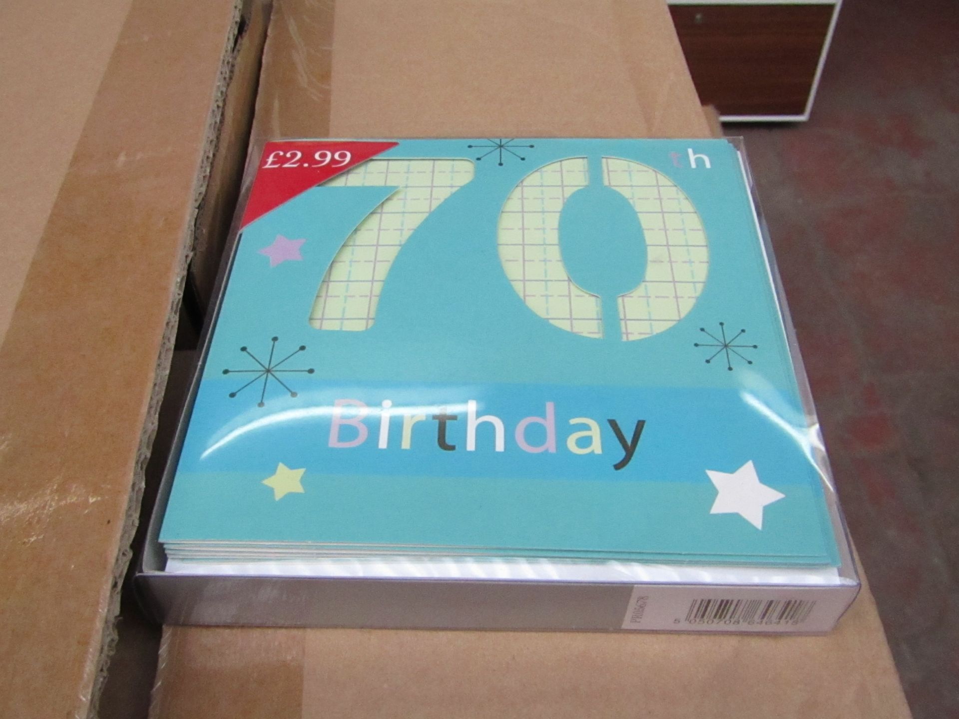 Box of approx 72x packs of 5x '70th birthday' cards with envelopes, all new