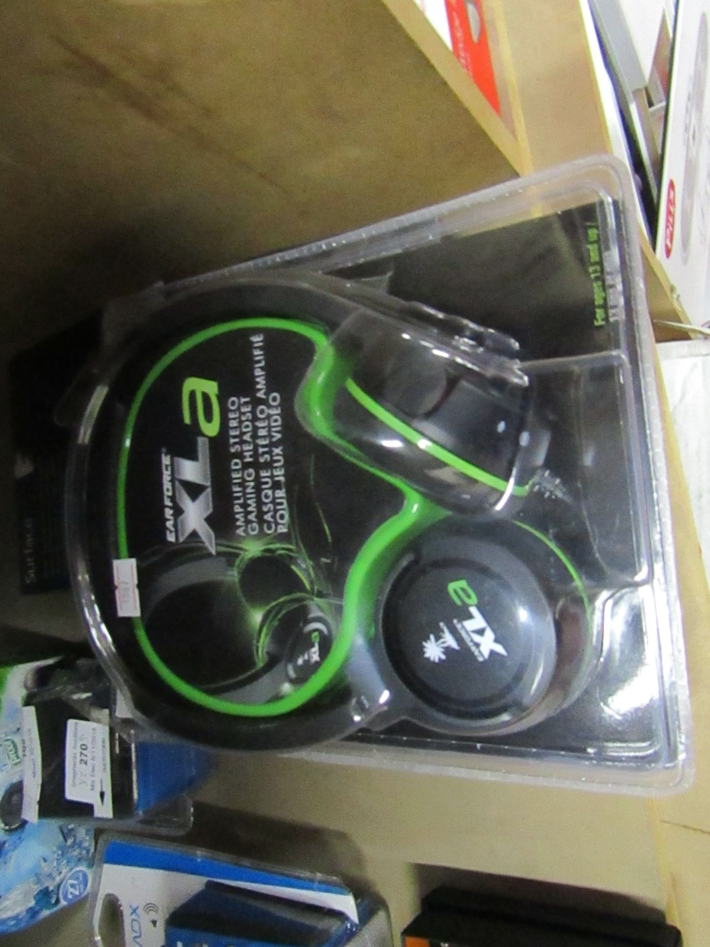 Turtle Beach earforce XLa, unchecked in packaging.