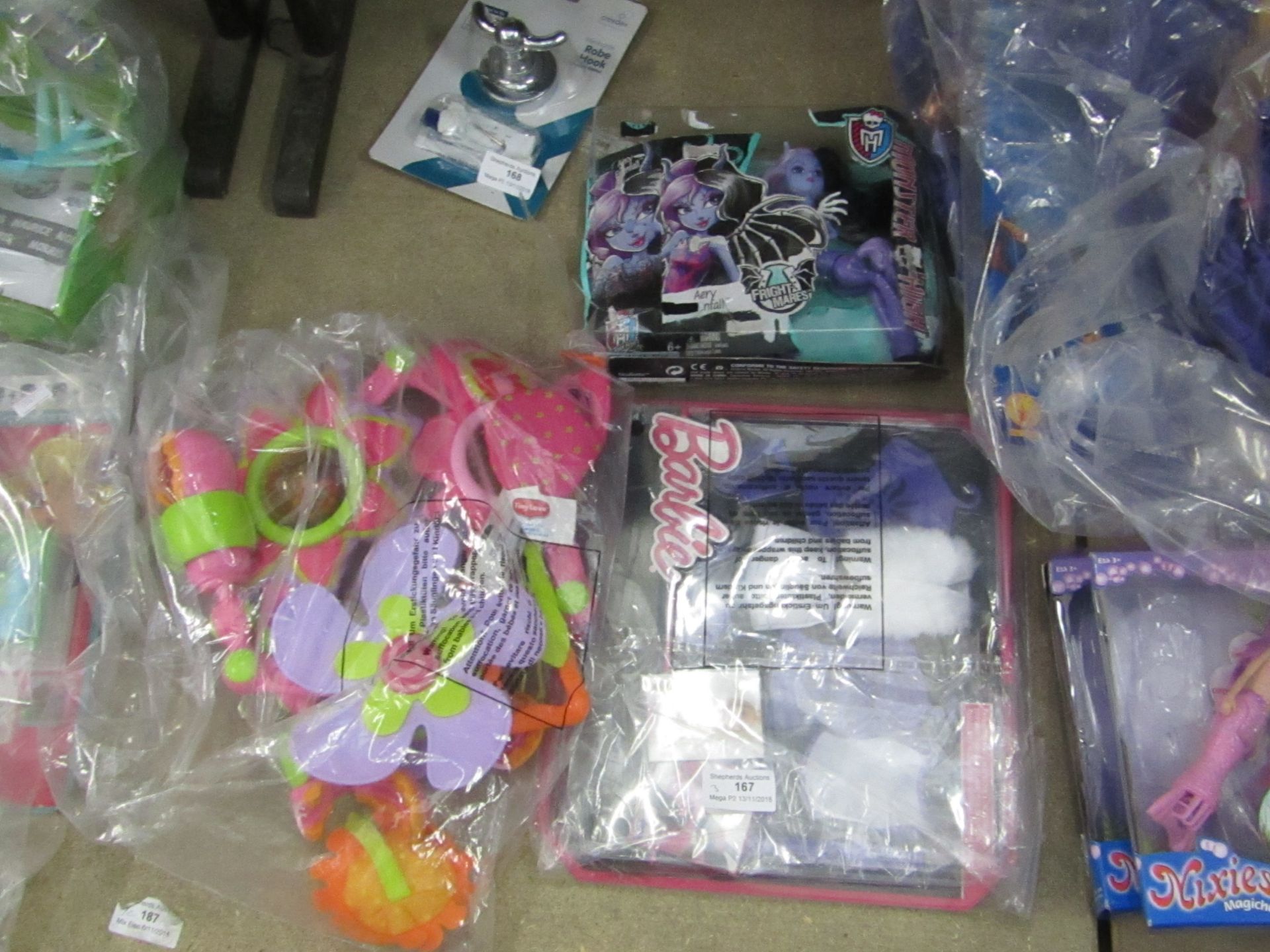 3x Items being; Monster High toy, Barbie designer set and Tiny Love baby mobile. All unchecked.