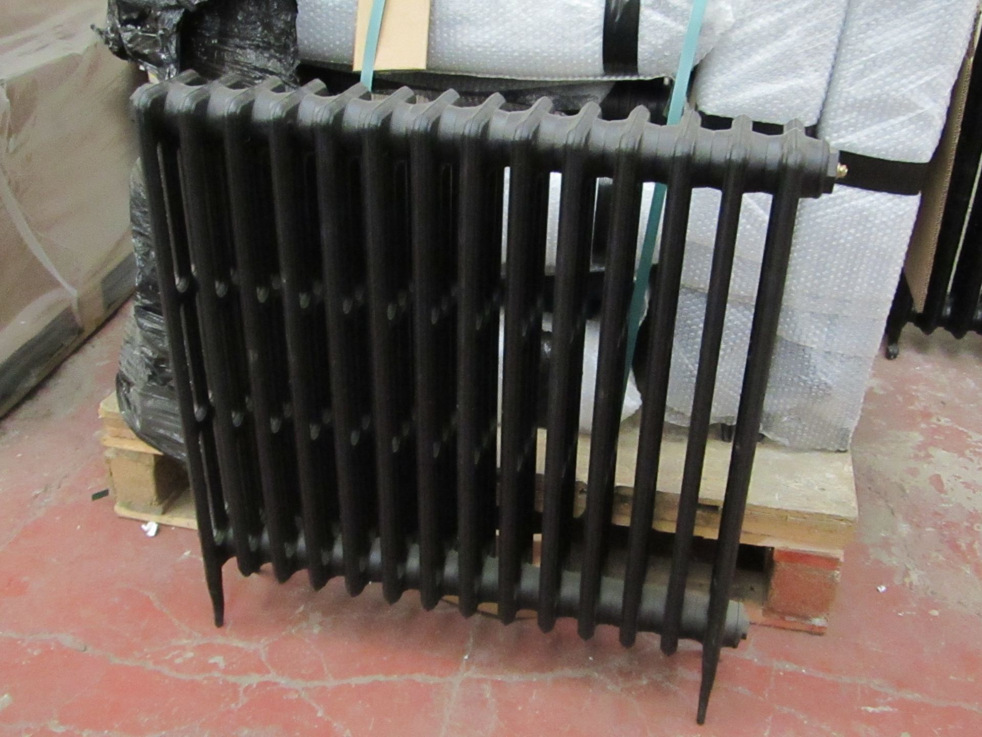 Victoriana 14 section cast iron radiator with black finish, new and pressure tested to 6 Bar, stats: