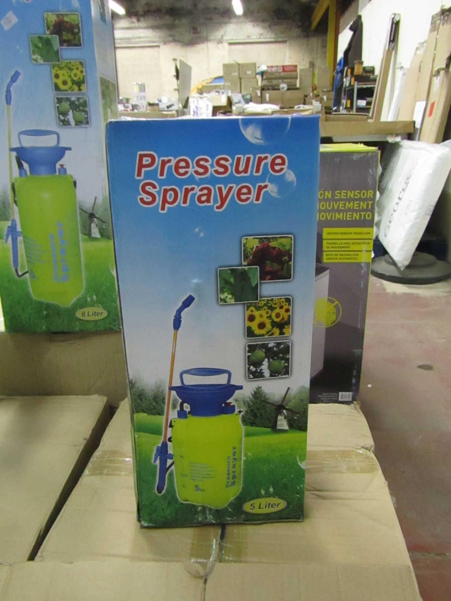 pressure sprayer 5liter new and boxed