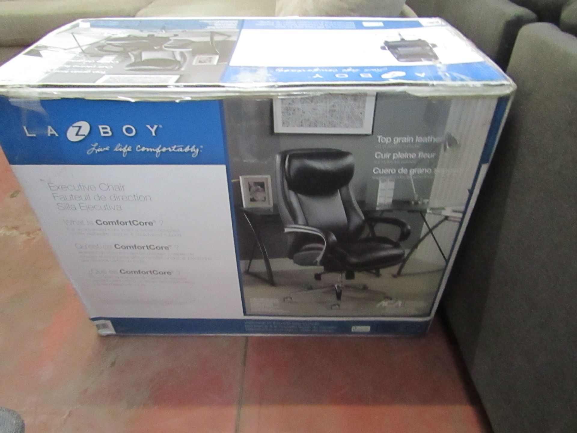 La Z Boy Executive Leather Office chair, boxed and unchecked, RRP £334 at Costco