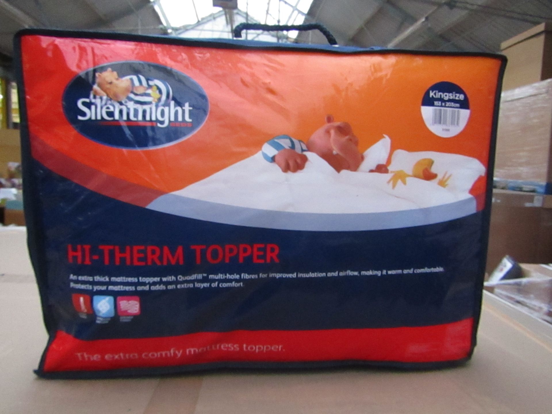 Silent Night Hi Therm King Size Topper, new in carry bag
