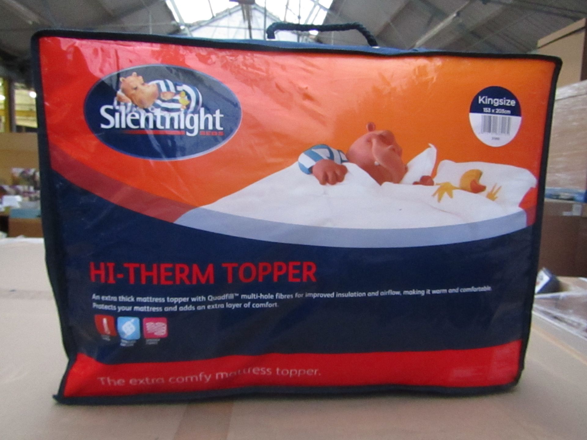 Silent Night Hi Therm King Size Topper, new in carry bag