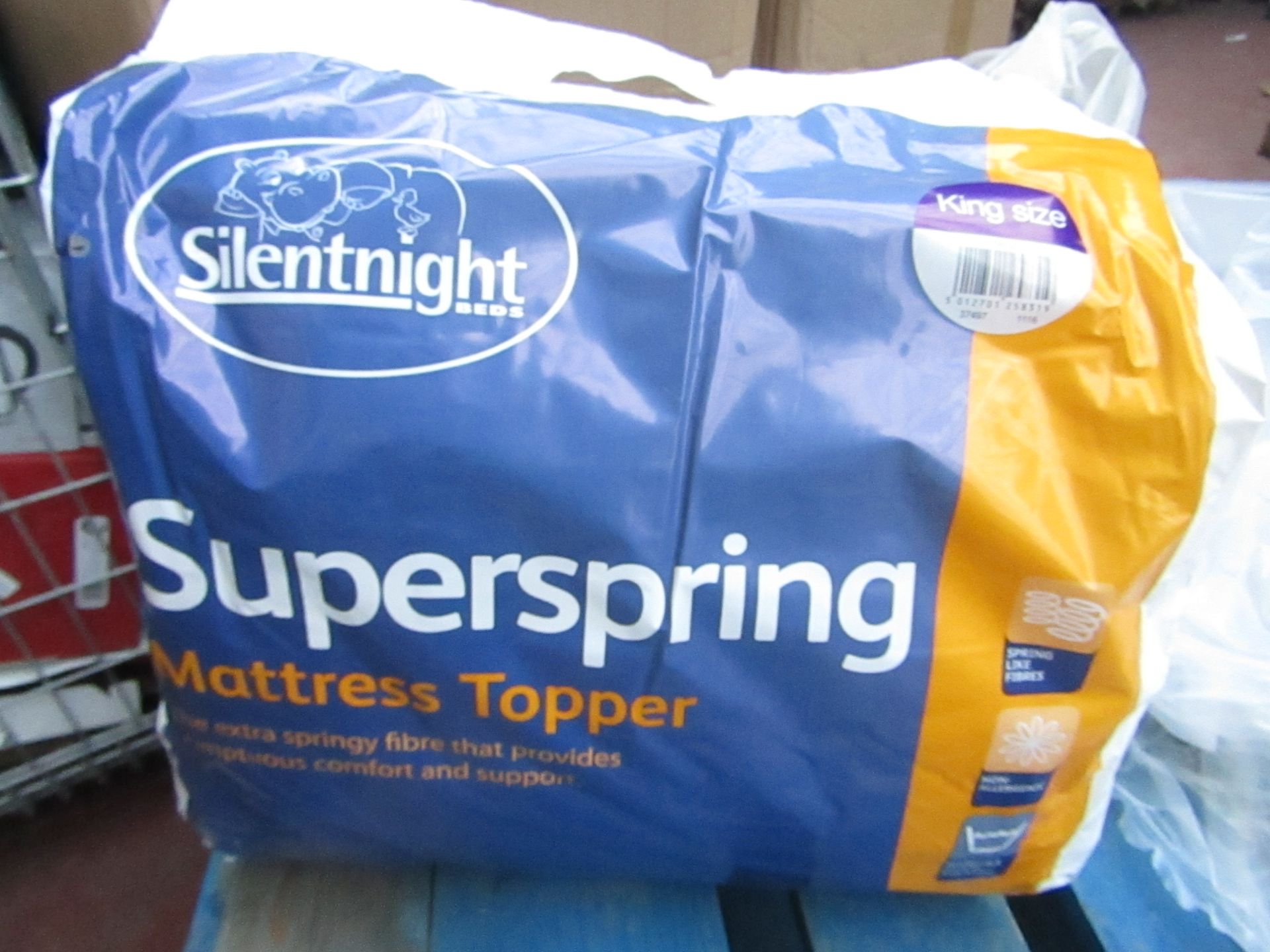 24x Silentnight Super Spring mattress topper, kingsize, all brand new and packaged. Each RRP £29.99