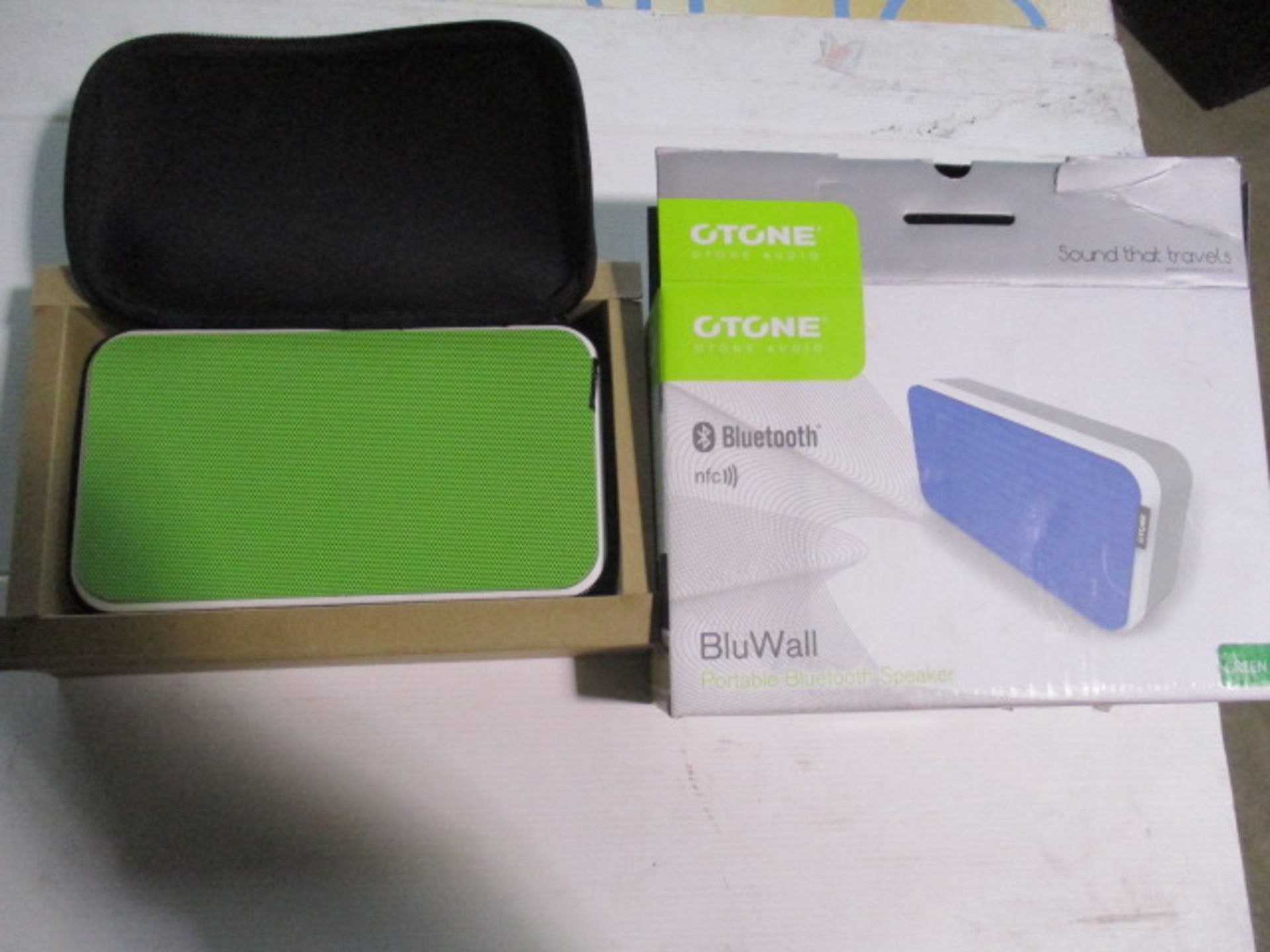 Otone BluWall Wireless bluetooth speaker New and boxed and unchecked