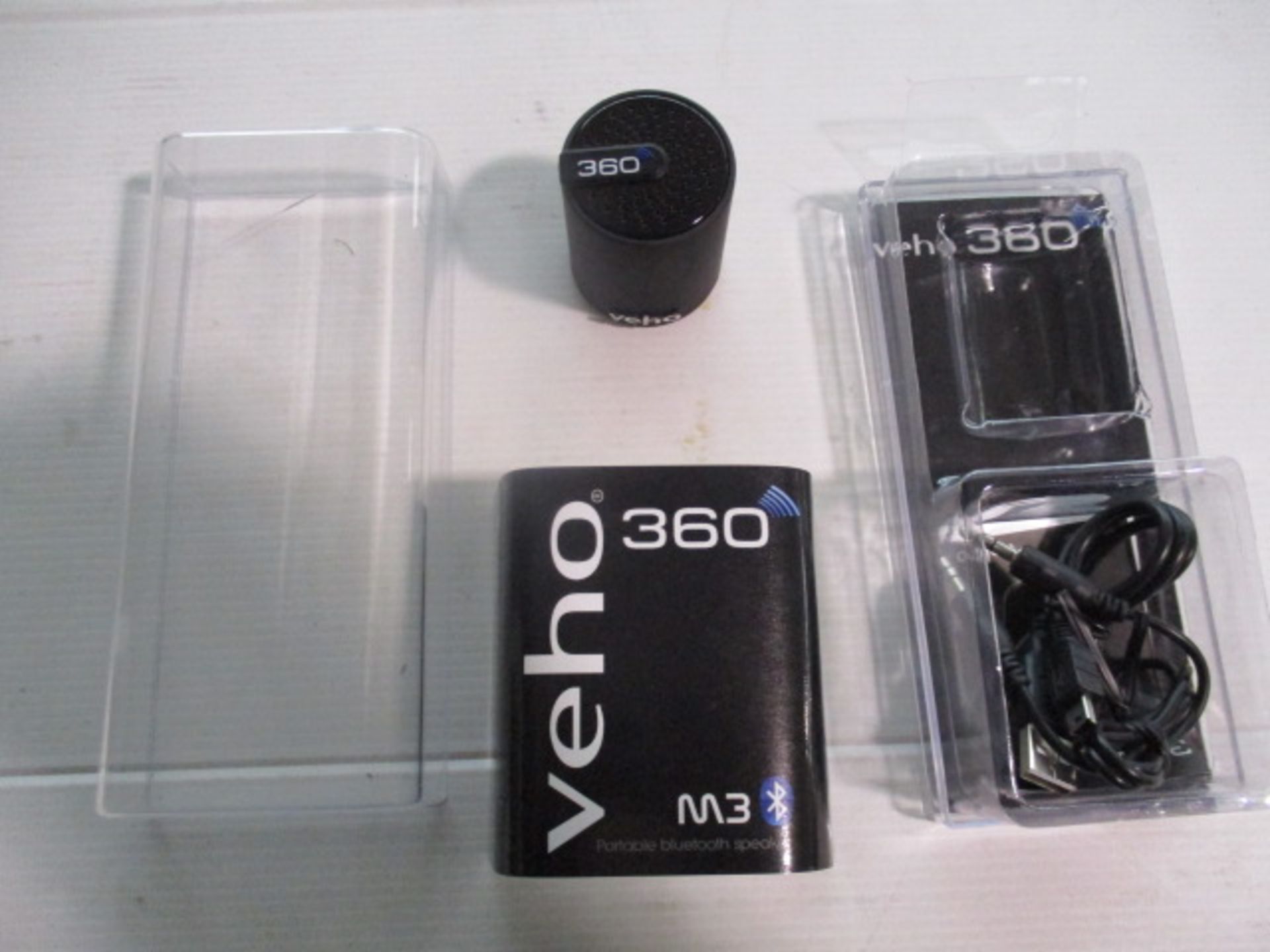 Veho360 Bluetooth Wireless Speaker kit boxed and unchecked