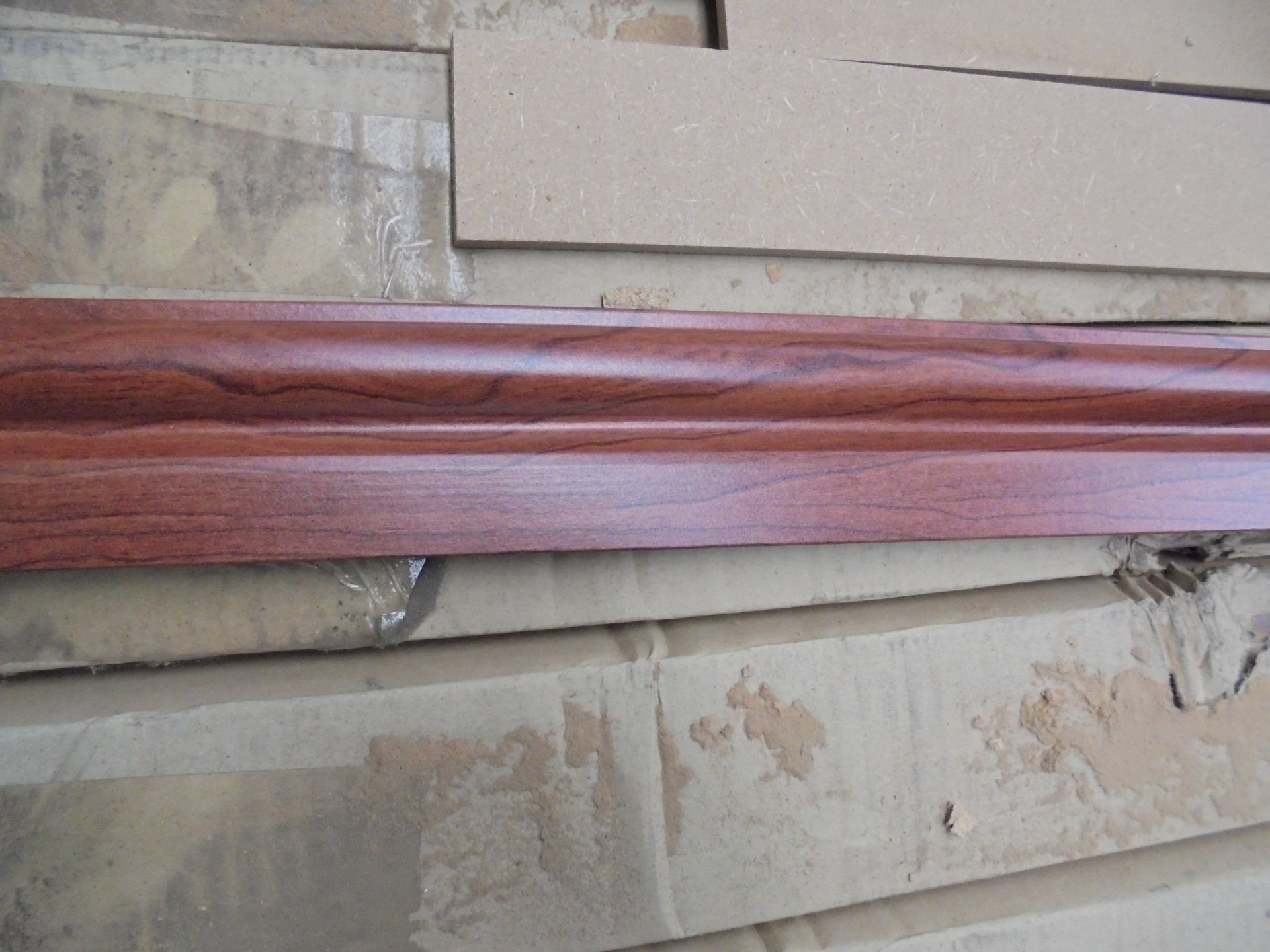 5 pieces x Laminate Taurus Mahogany Skirting 64mm x 2.4m RRP £10.49 per piece