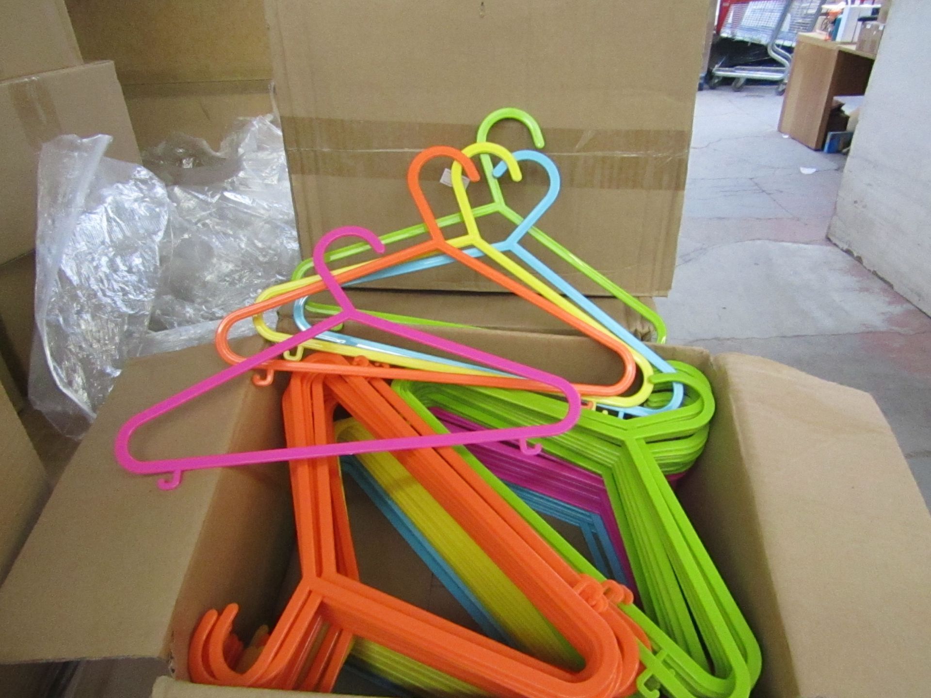 Box of 100 Mixed Bright coloured Childrens Clothes Hangers, new