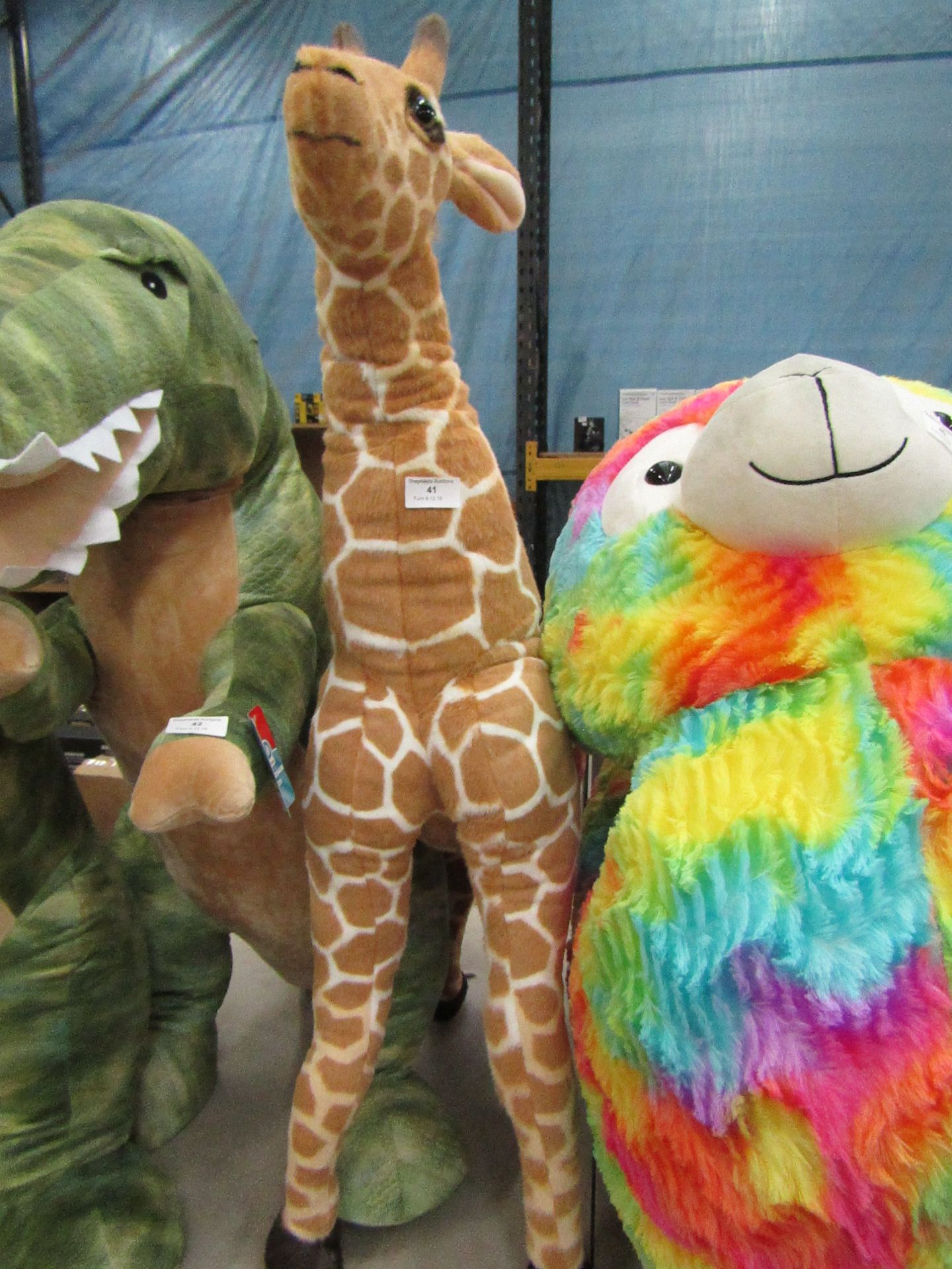 Giant Giraffe stuffed toy