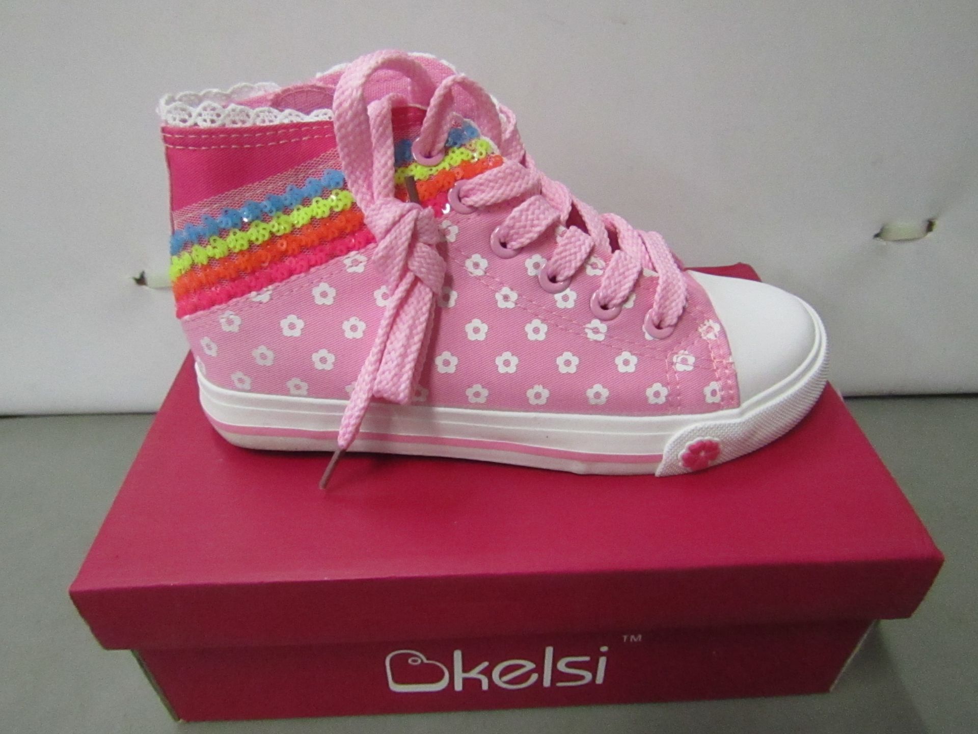 Kelsi Girls Pink boot with sequence design on side size 12 new & boxed