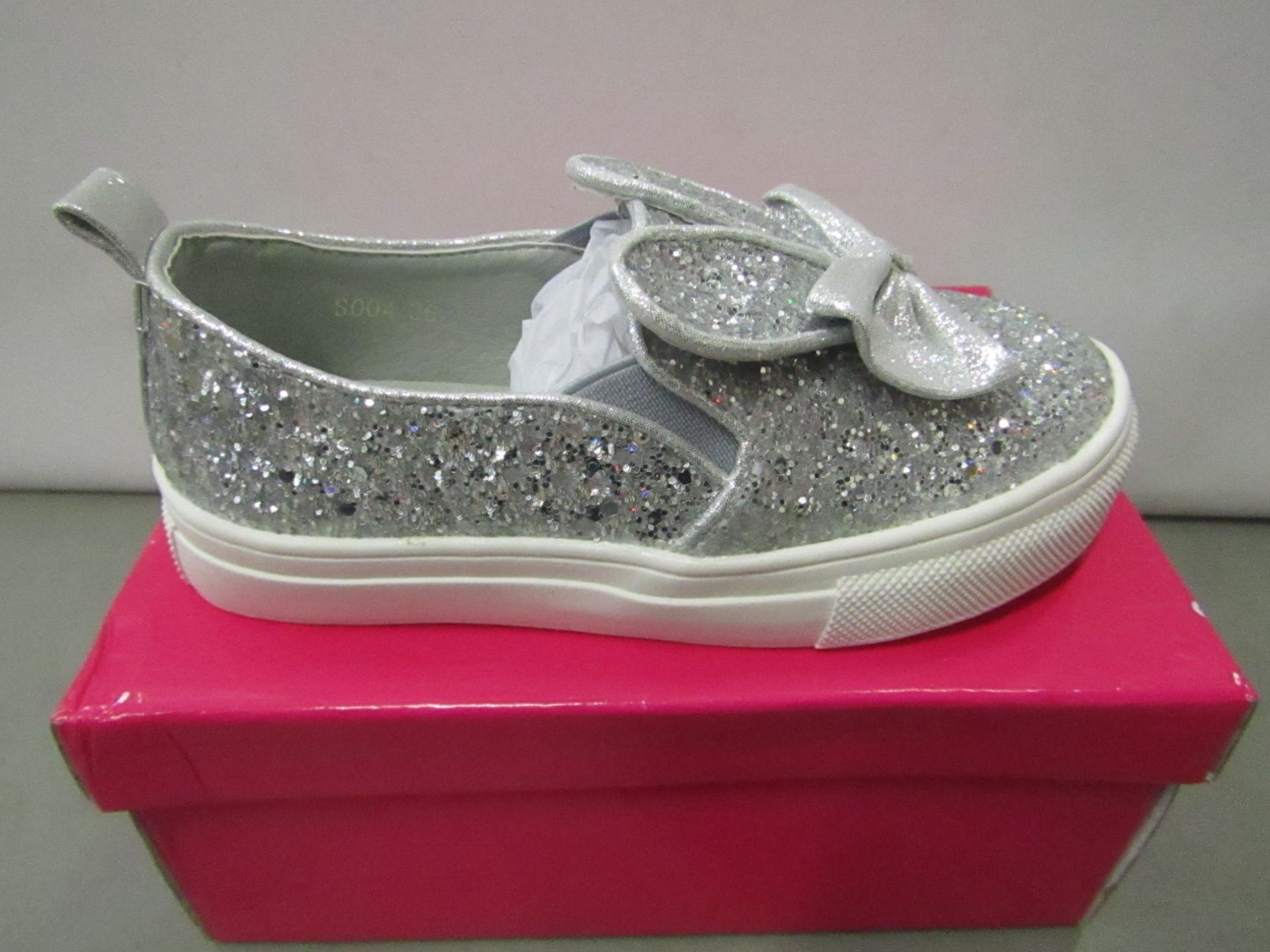 Miss Sophia Girls silver shoe with sequence  design on the main body of the shoe also bow on