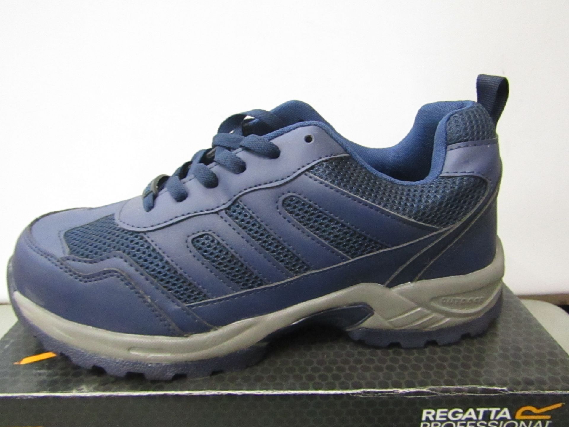 Regatta Steplite safety Trainer size 9 new & boxed