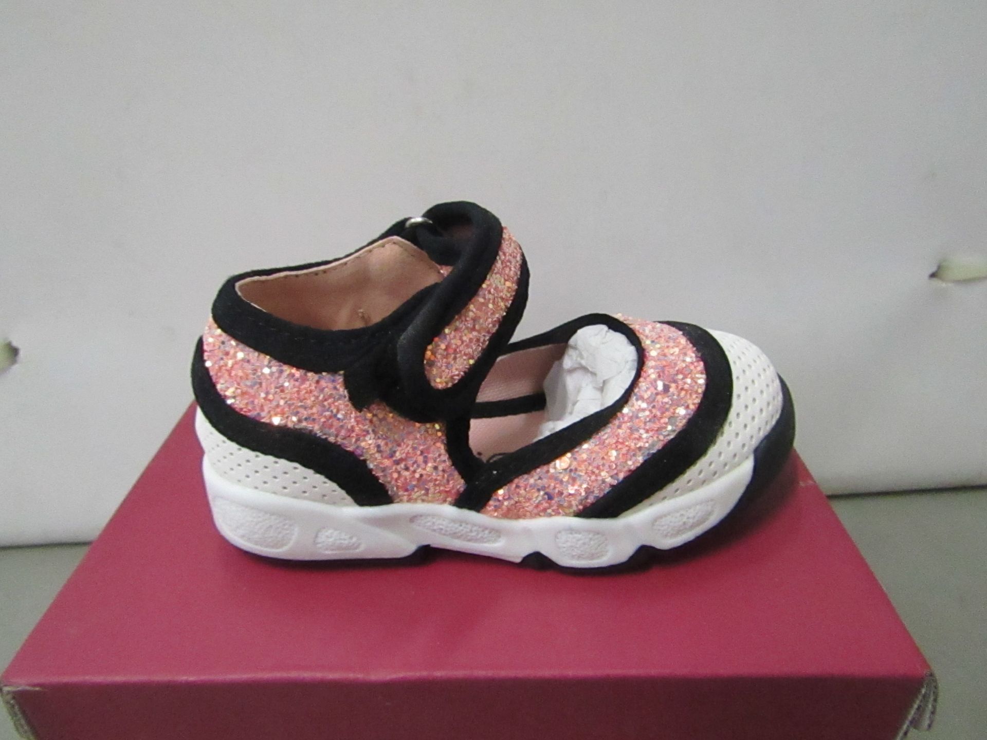 Kelsi Girls shoe with pink sequence design also velcro fastening size K3 new & boxed