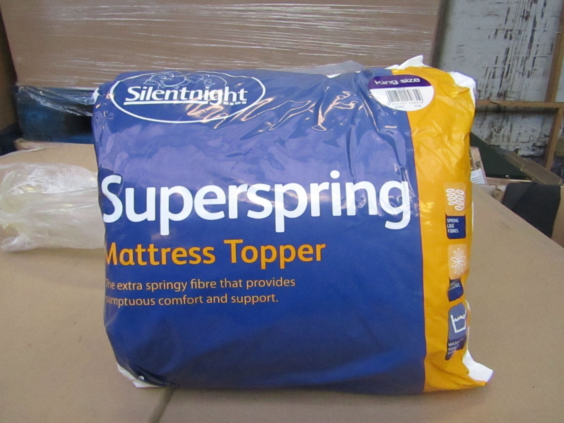 Silentnight Super Spring mattress topper, kingsize, brand new and packaged. RRP £29.99