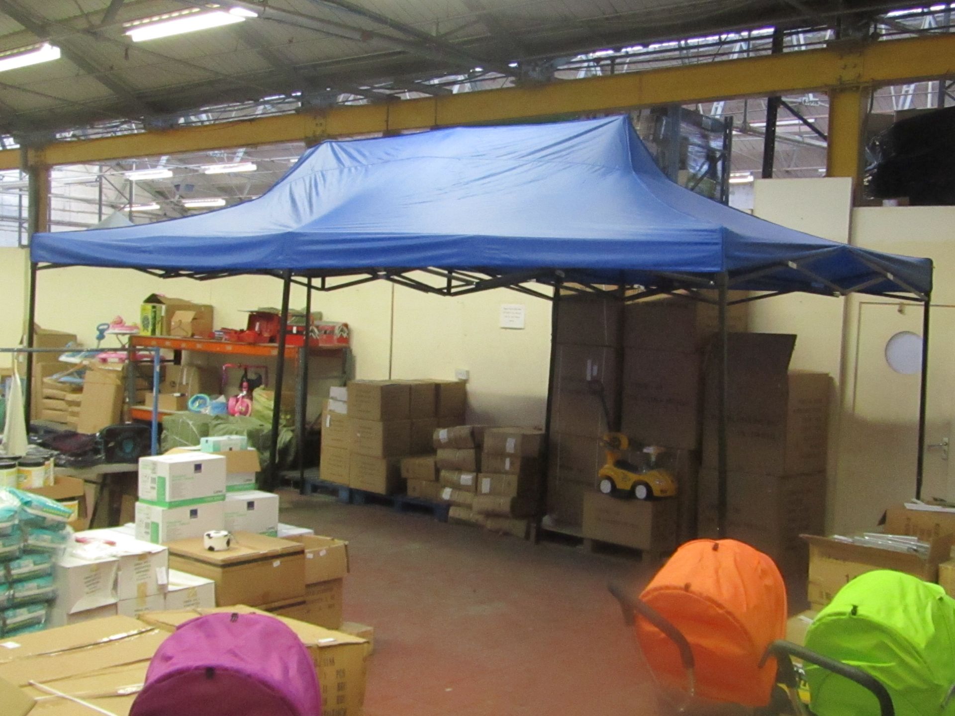 6mtr x 3mtr pop up gazebo with Blue cover, new and boxed