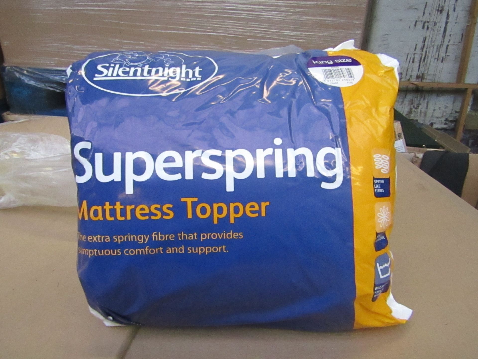 Silentnight Super Spring mattress topper, kingsize, brand new and packaged. RRP £29.99